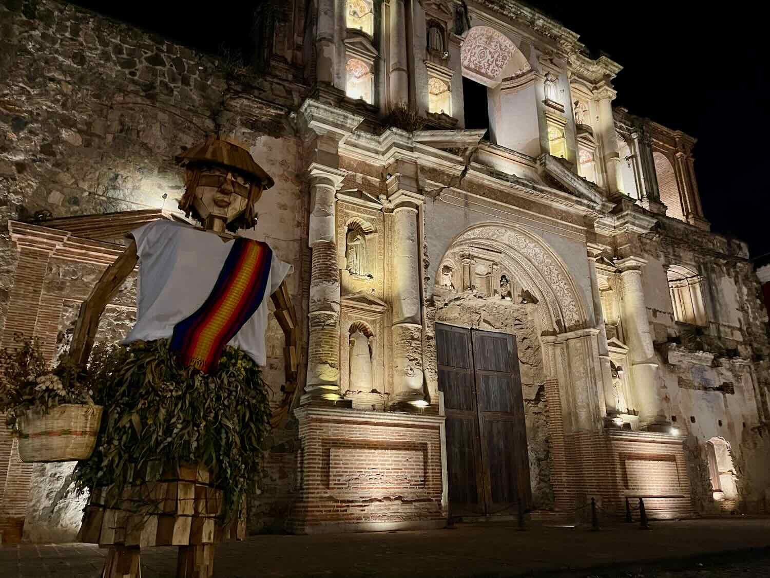Statue in the courtyard at night
