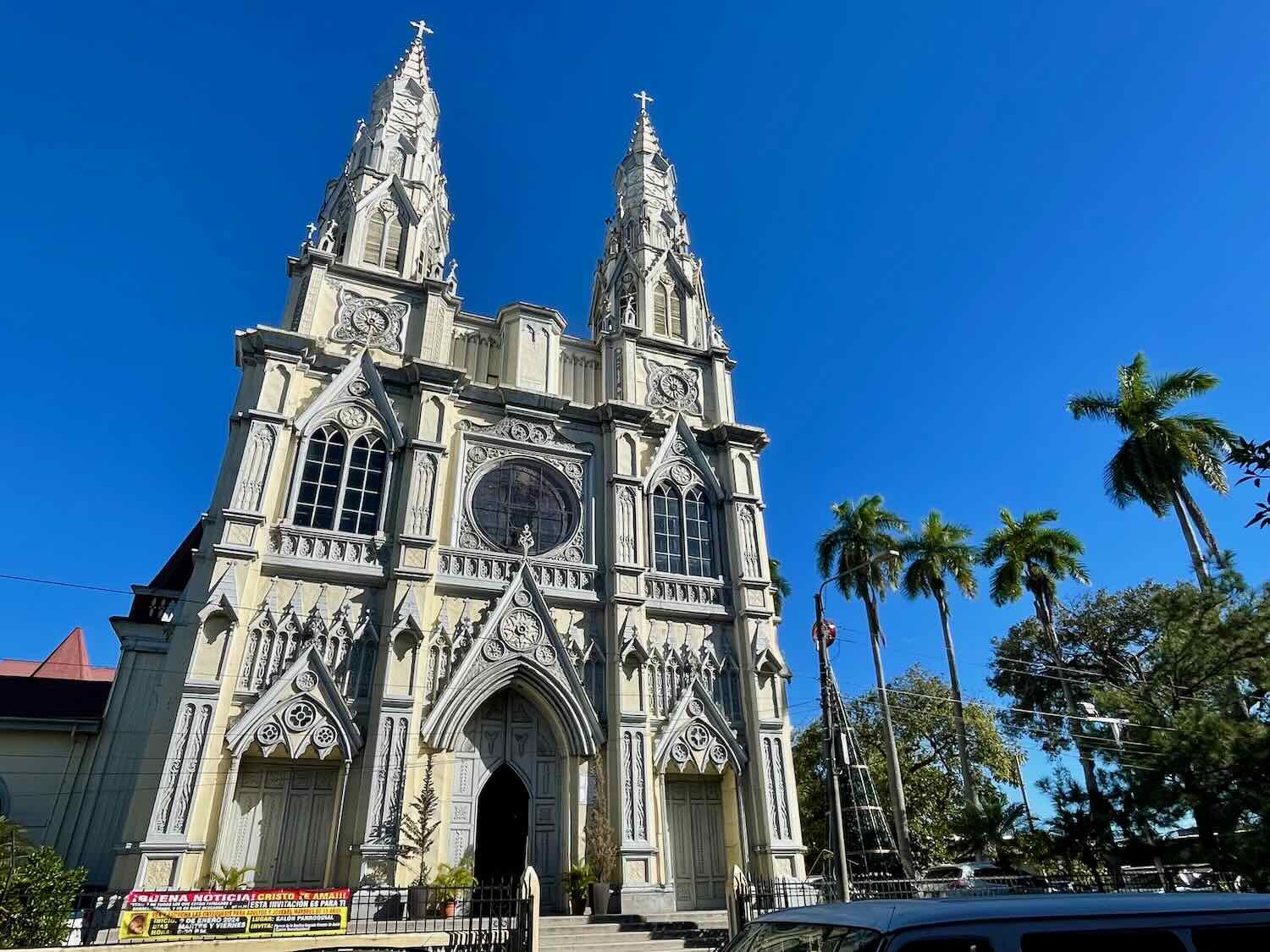 The Basilica of the Sacred Heart of Jesus has a beautifully ornate, baroque facade.