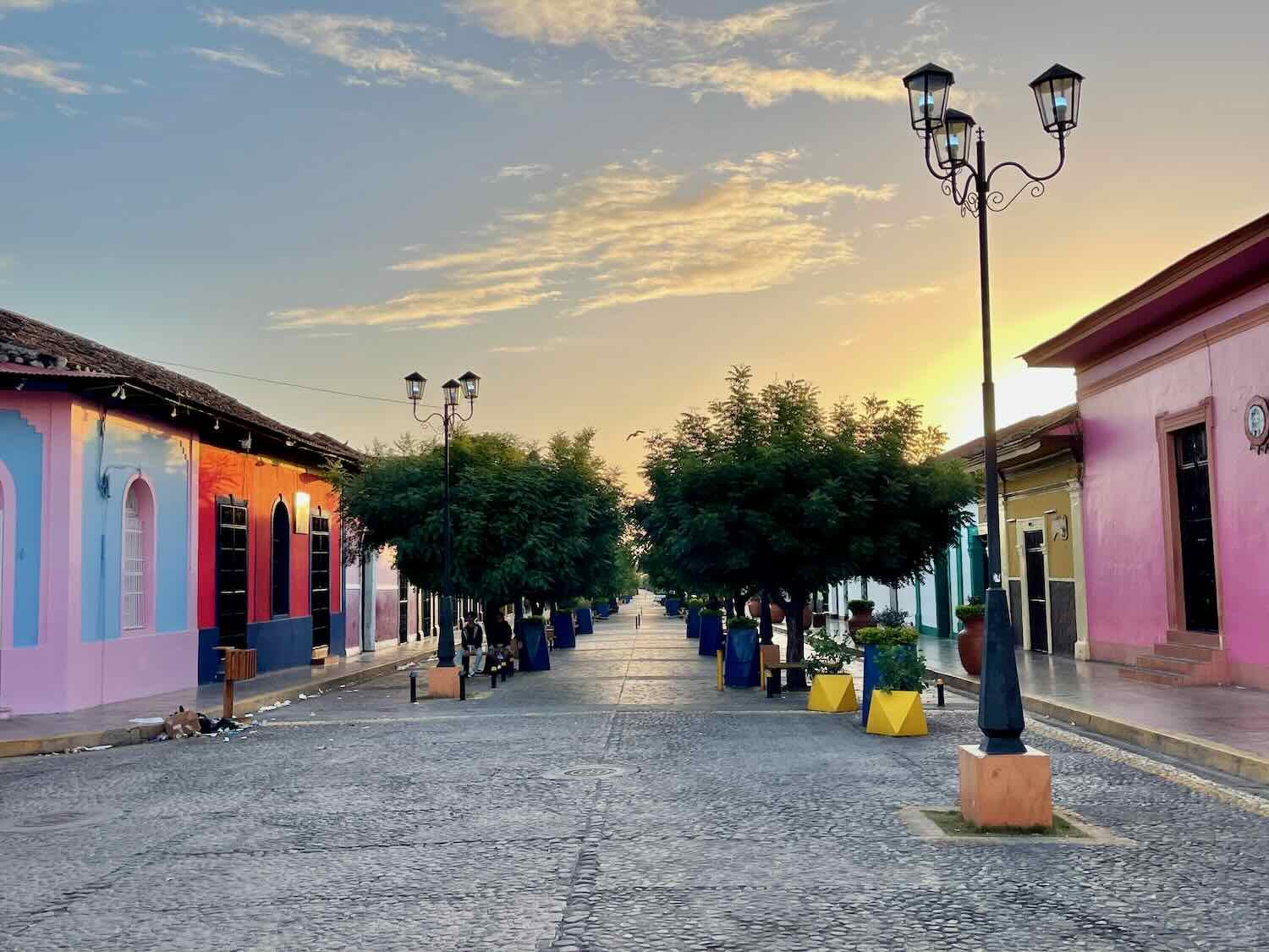  Granada, Nicaragua. Copyright © 2019-2024 Pedals and Puffins. 