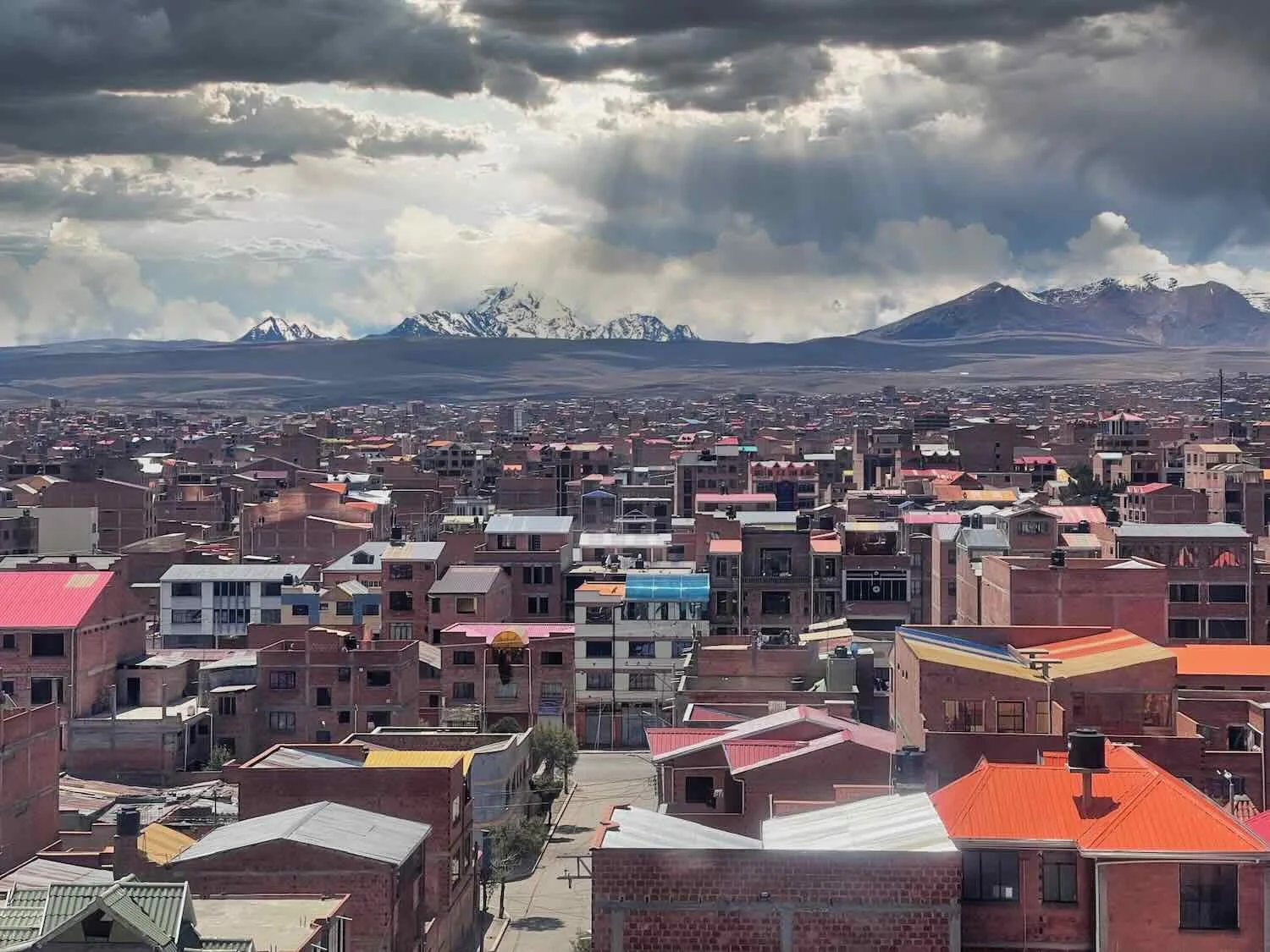 The cable cars are high enough to provide stunning views of the tall mountains surrounding La Paz.