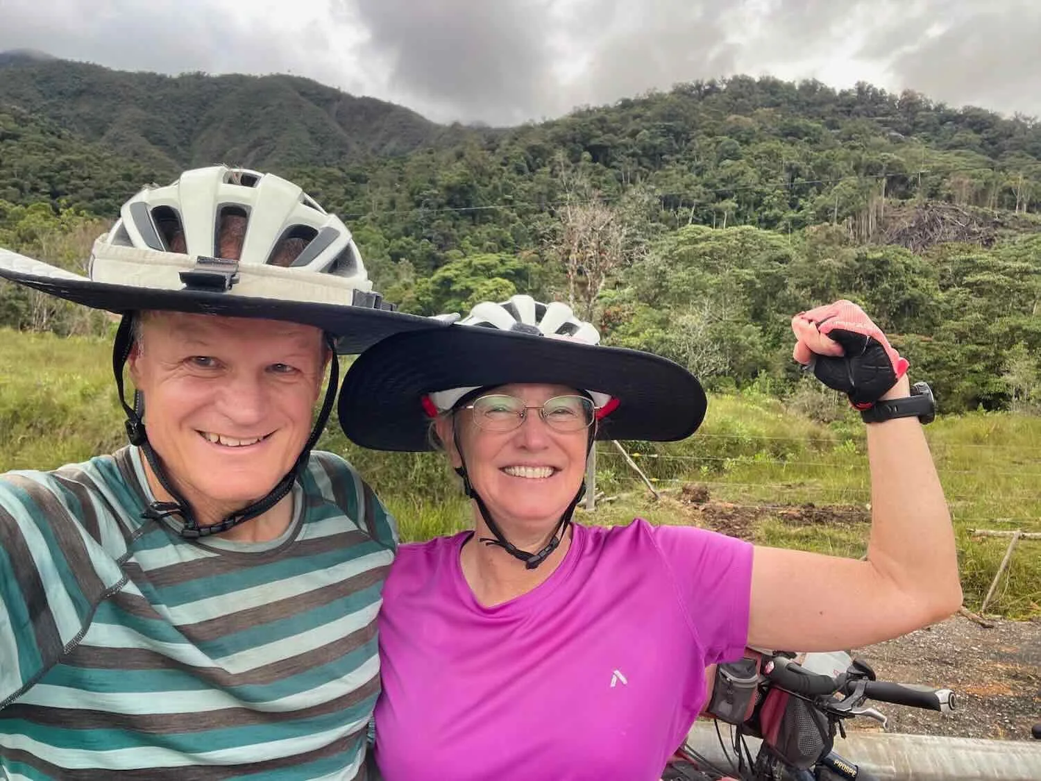 Cycling Southern Colombia:  Tulcán (Ecuador) to Pitalito (Colombia)