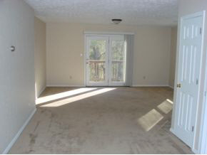 1512 Living Room empty.JPG