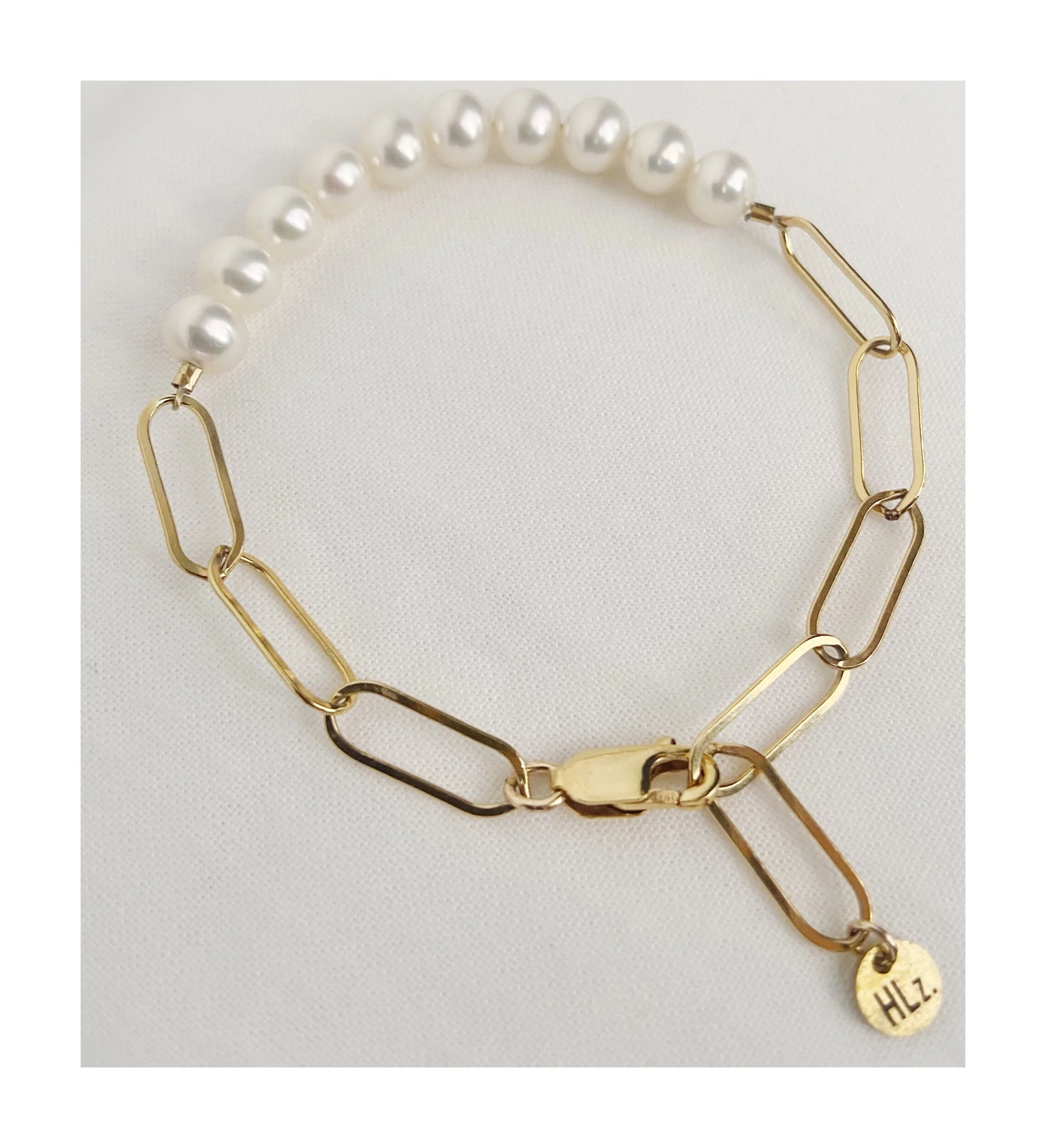 25892FC0-A08D-409B-850C-067A208ABC47