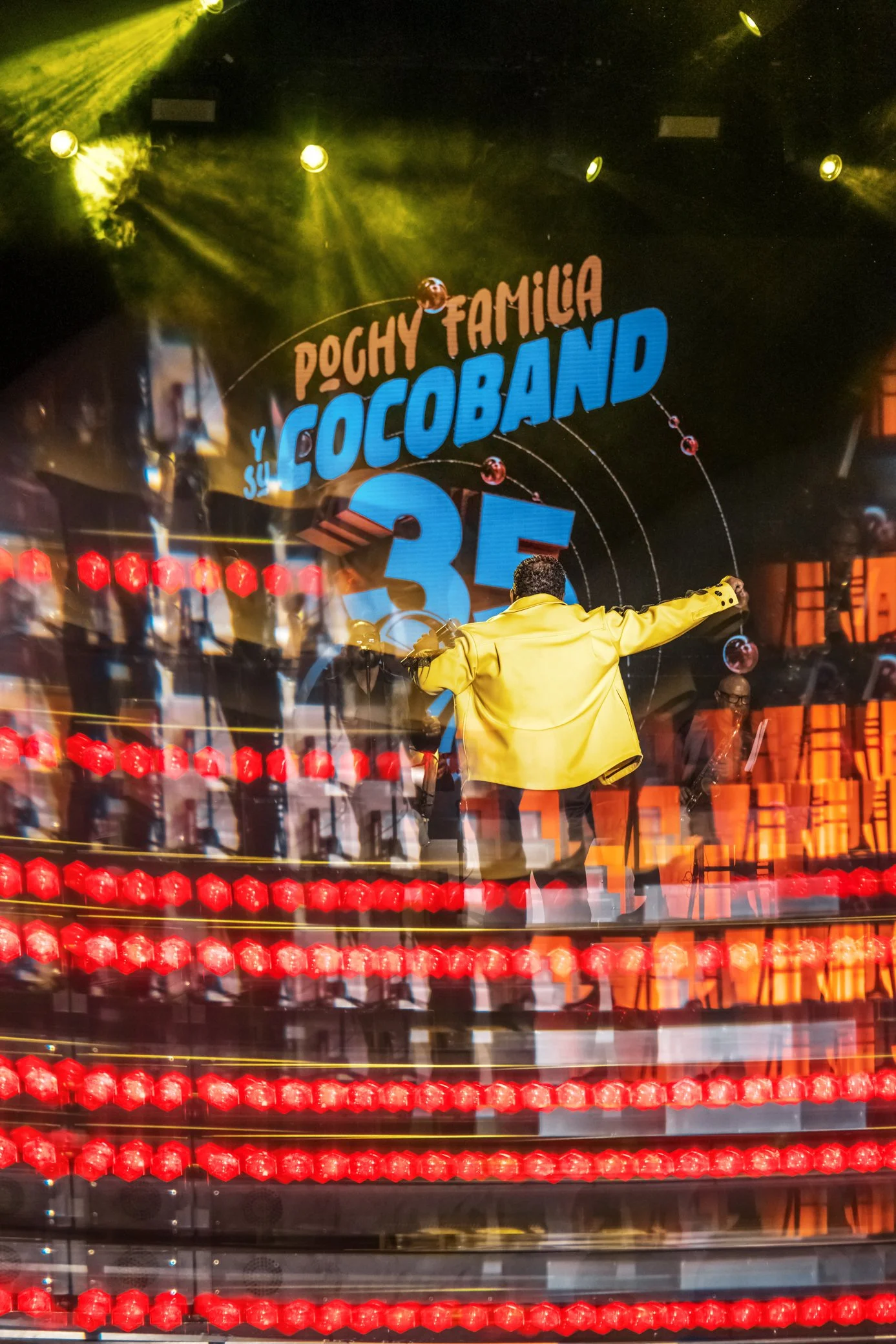 PRISMA - 29 DICIEMBRE 2022 -  cocoband 35 aniversario-738.jpg