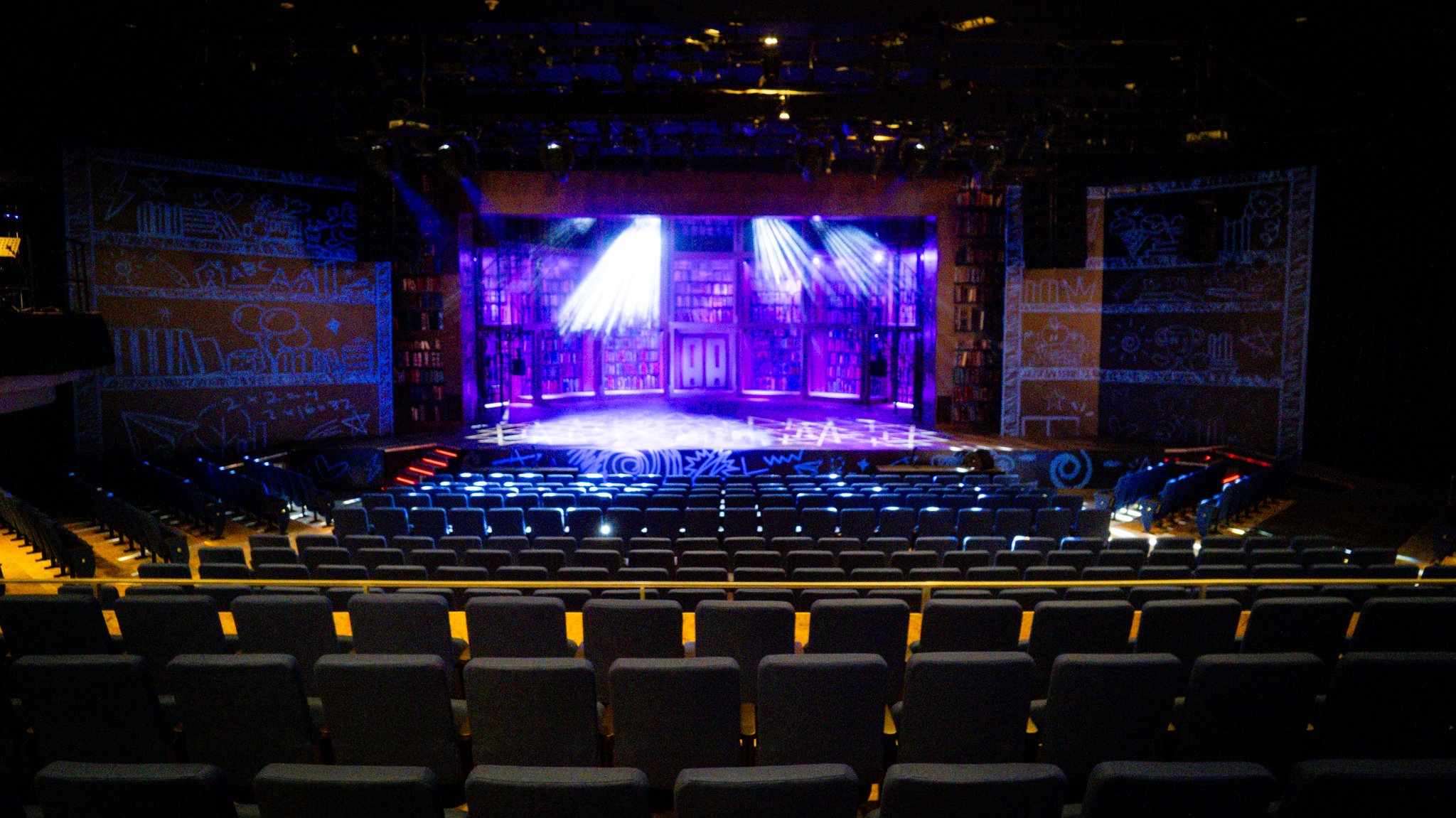 MATILDA TEATRO.jpg