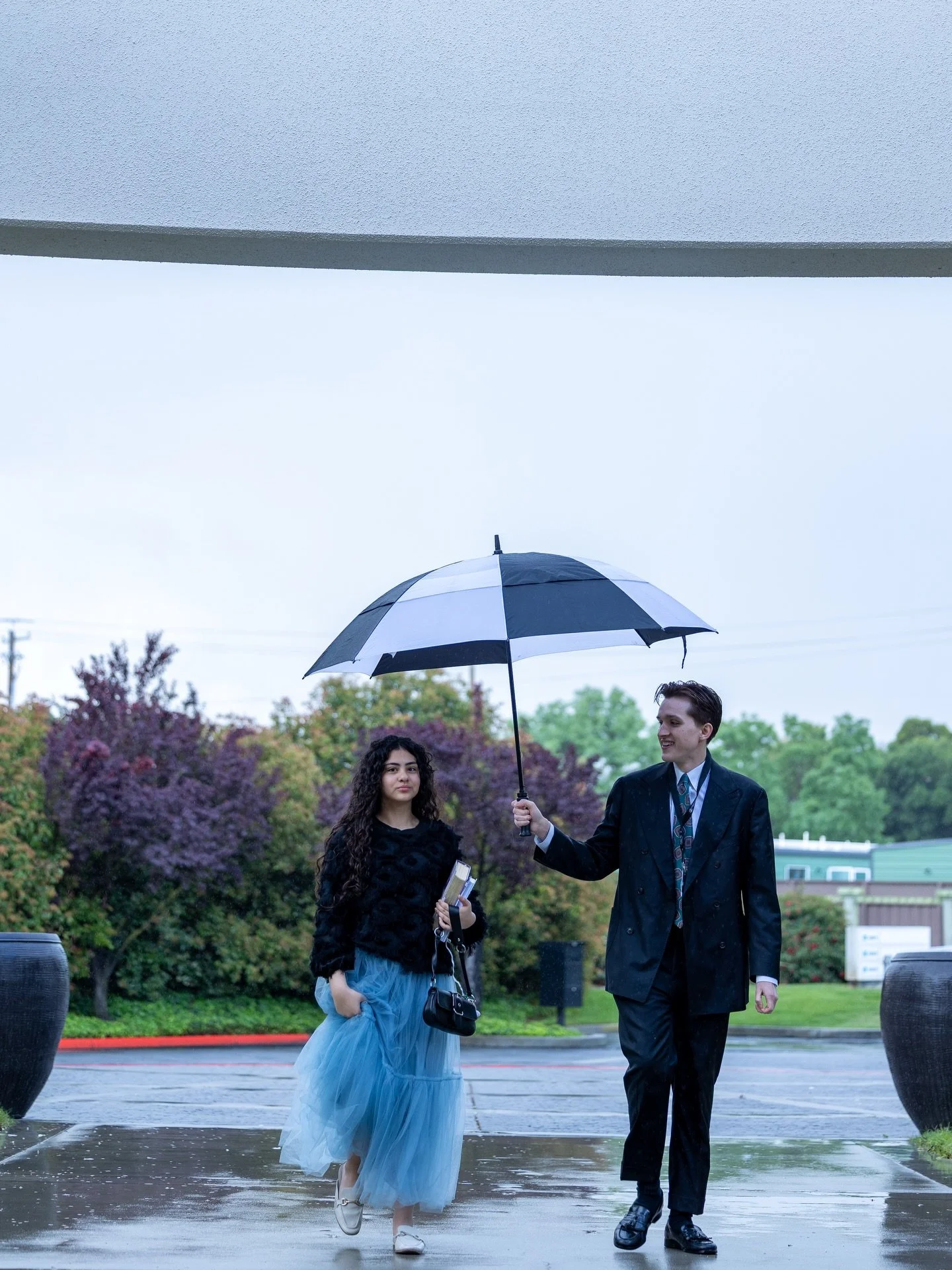 Rain or shine, our praise stays the same! ☔️ He is GOOD and He is WORTHY! 🙌🏼