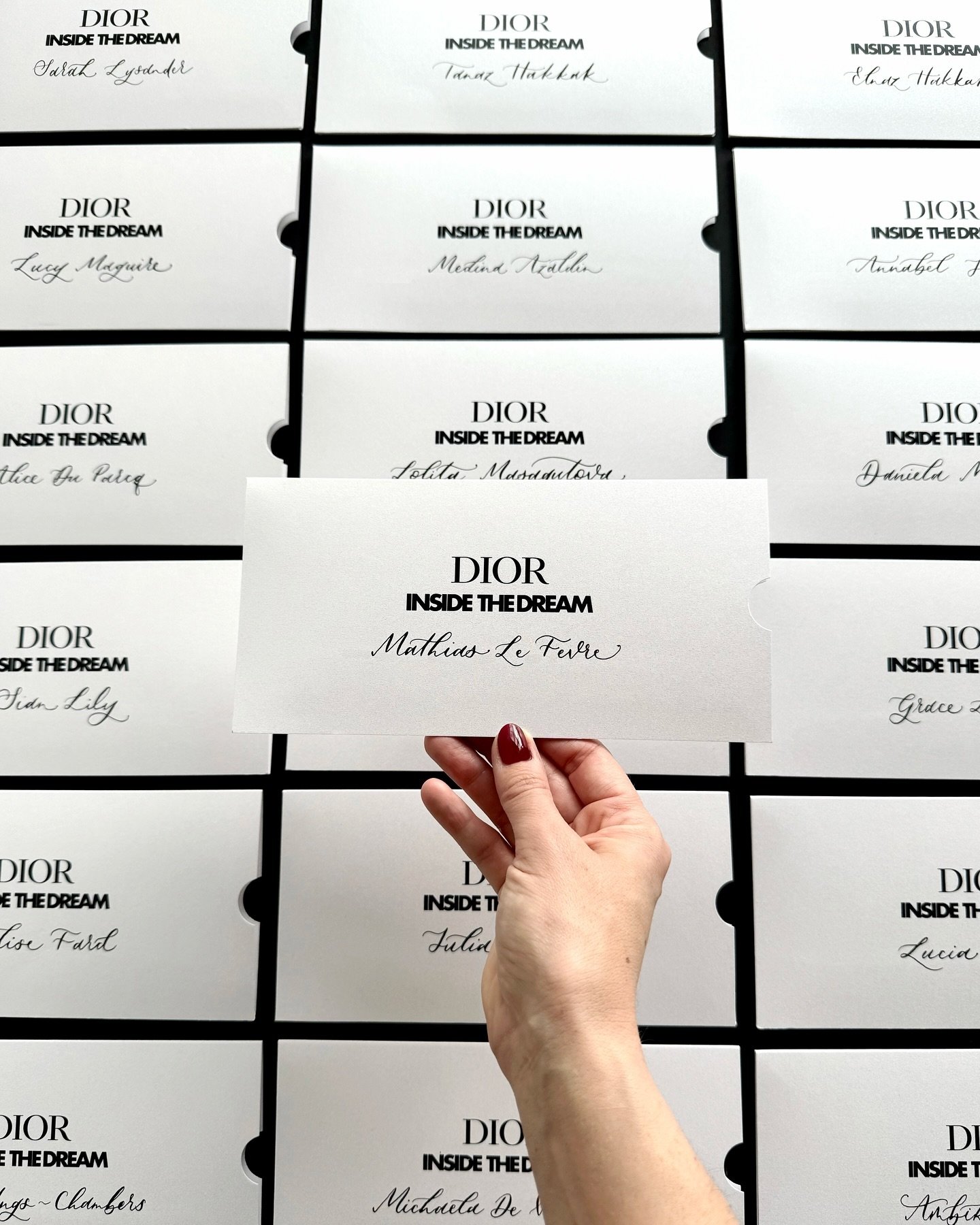 A dream job working with Dior 🖋️〰️

I had the honour to work with this gorgeous brand recently naming invites &amp; envelopes with my calligraphy. A dream!

Feeling incredibly grateful for these amazing opportunities, how lucky am I that this is my 