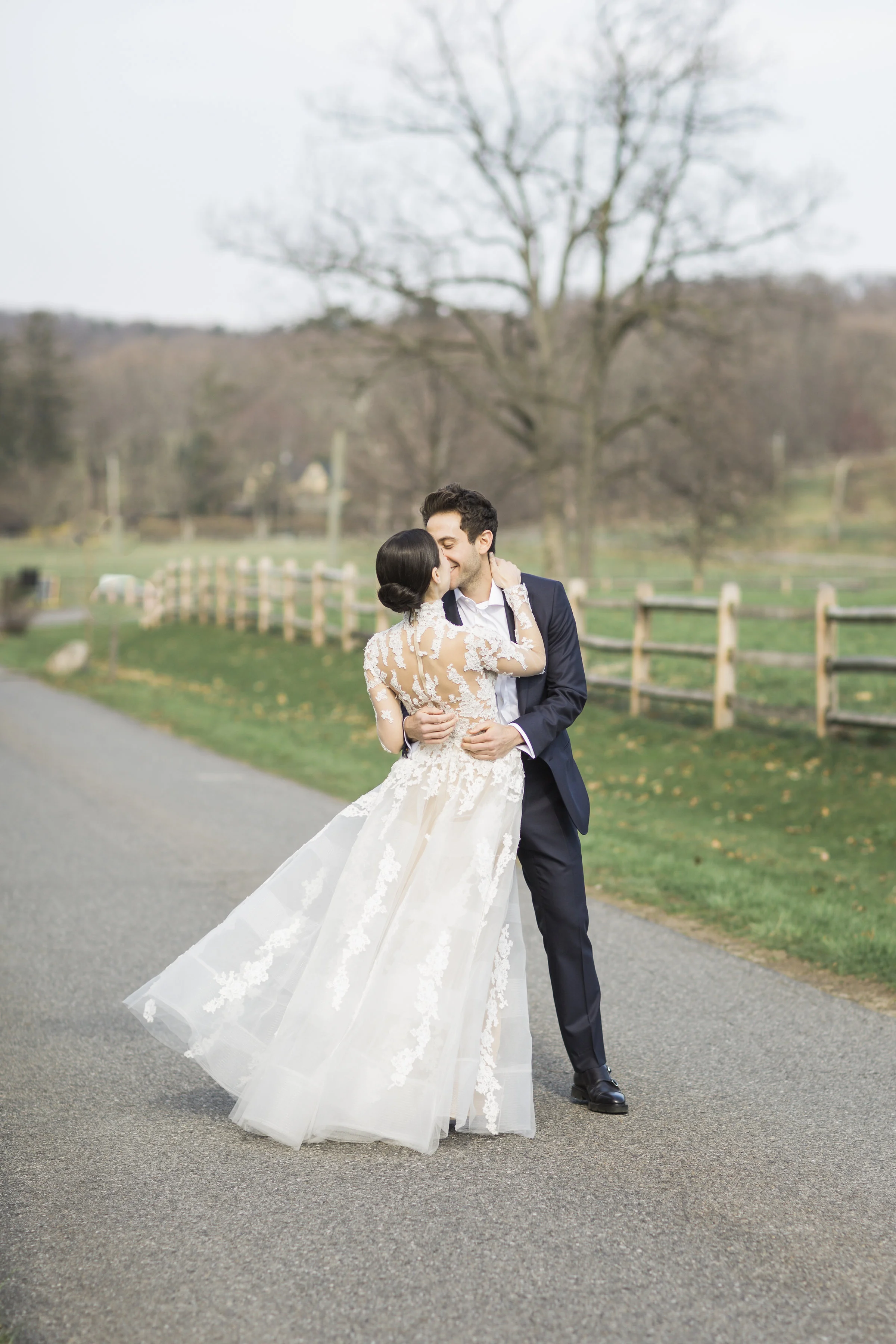 261-david-lauren-blue-hill-wedding-lucky-malone.jpg
