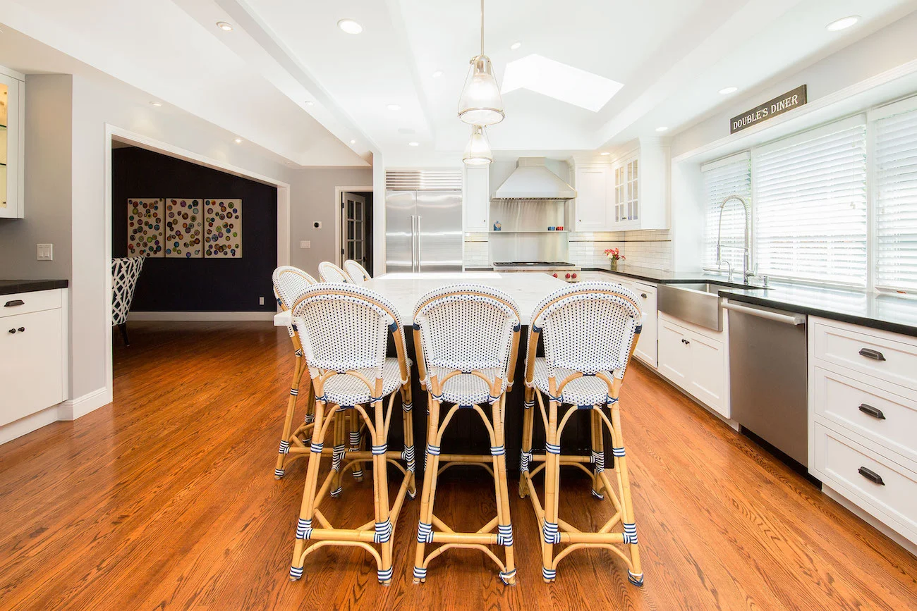 Kitchen4.jpg