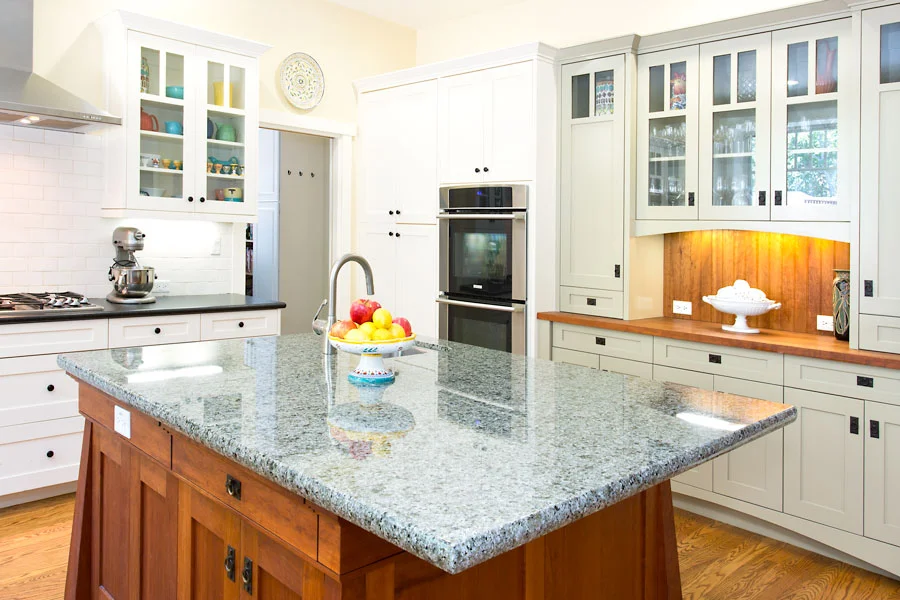 30_QueensBrook-Place_Orinda_Kitchen_DBP_Web.jpg