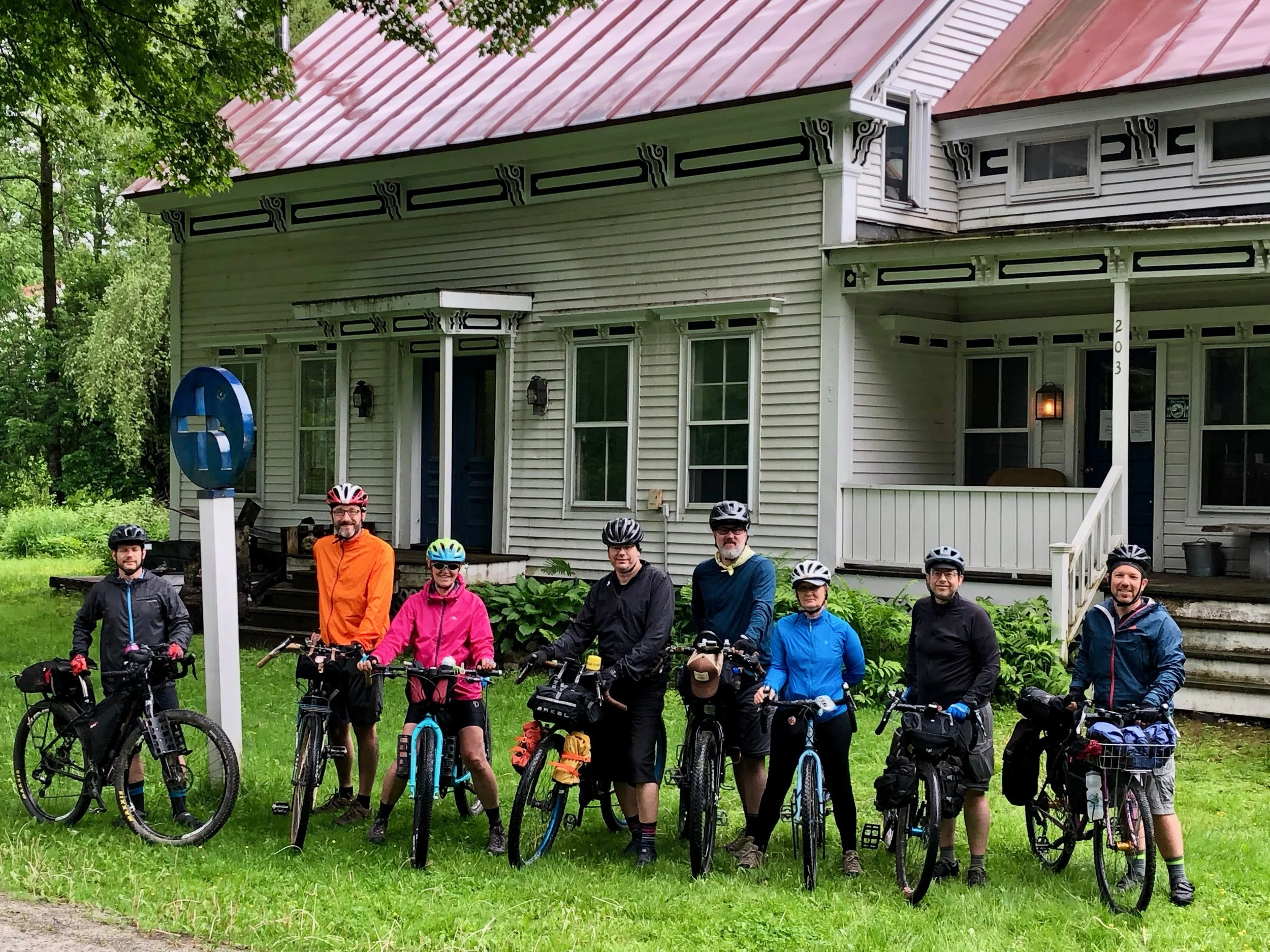 The group leaving Hostel Tevere • Photo credit: Ray George