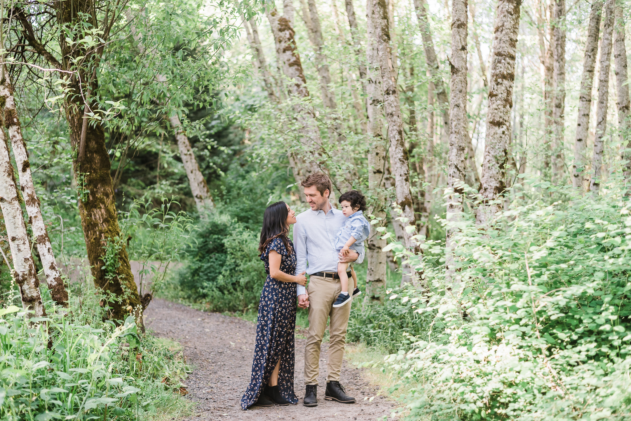 Two year old birthday photoshoot + pregnancy announcement with Sebastian, Erik, and Christina