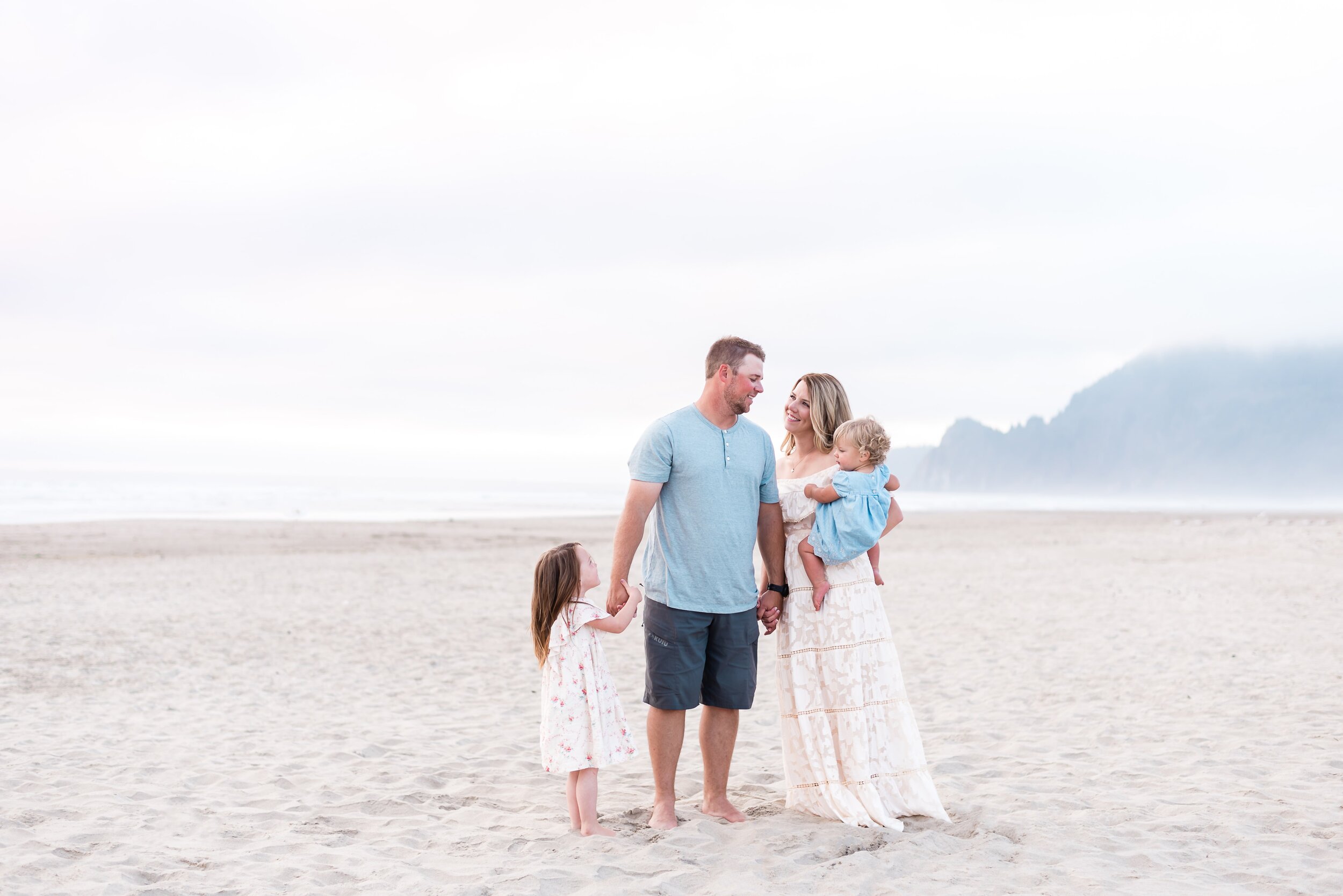 Oregon Coast family photographers - Elizabeth Hite Photography 11