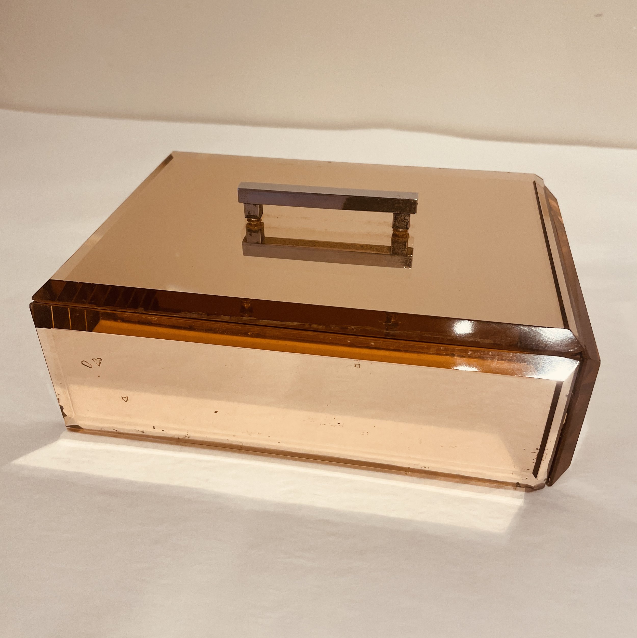 Art Deco Peach Mirrored Cigaret Box