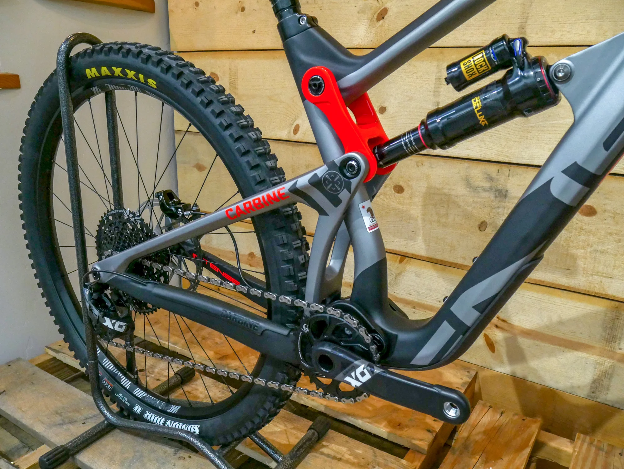 intense carbine 2018