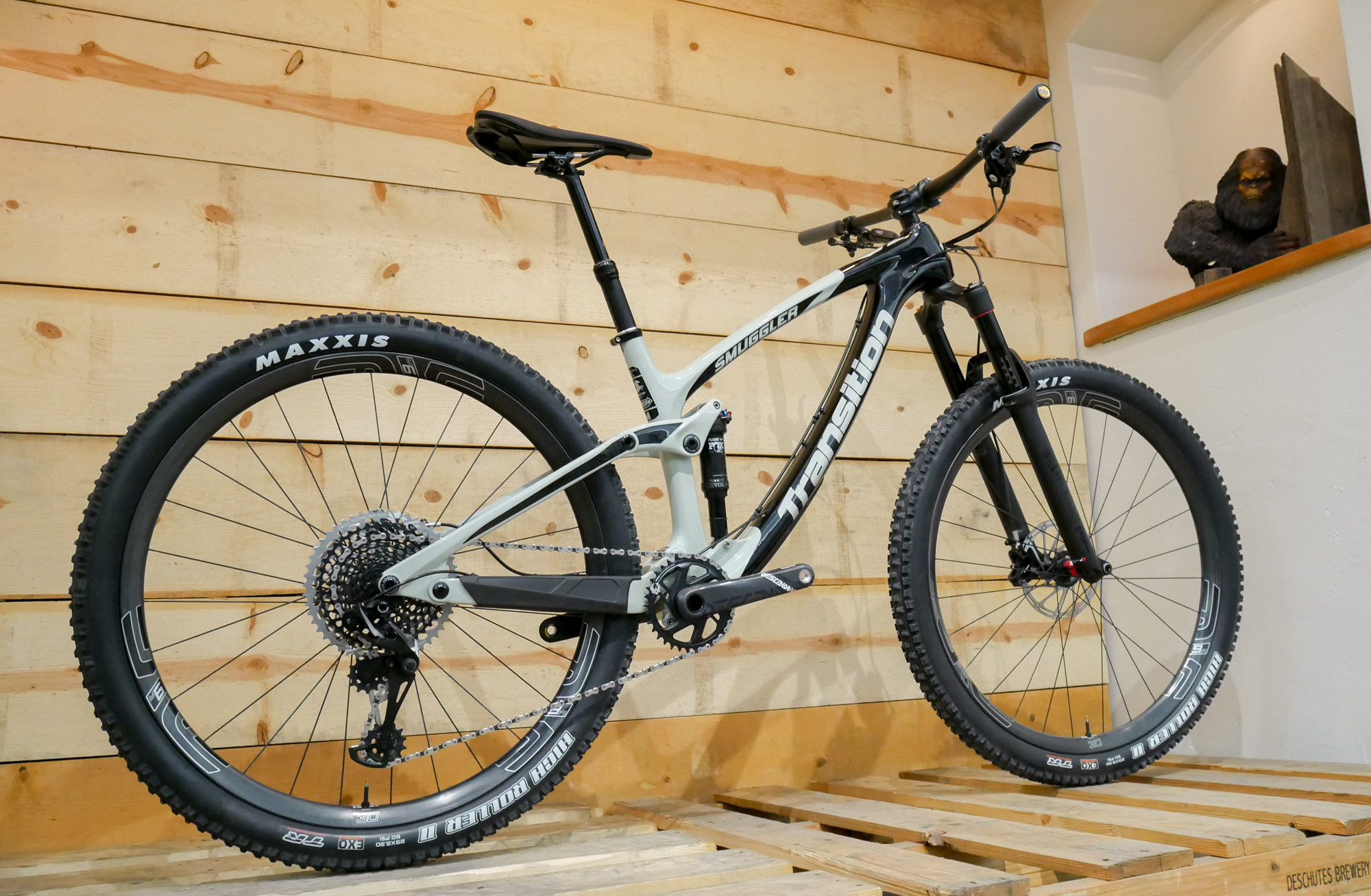 transition smuggler carbon 2018