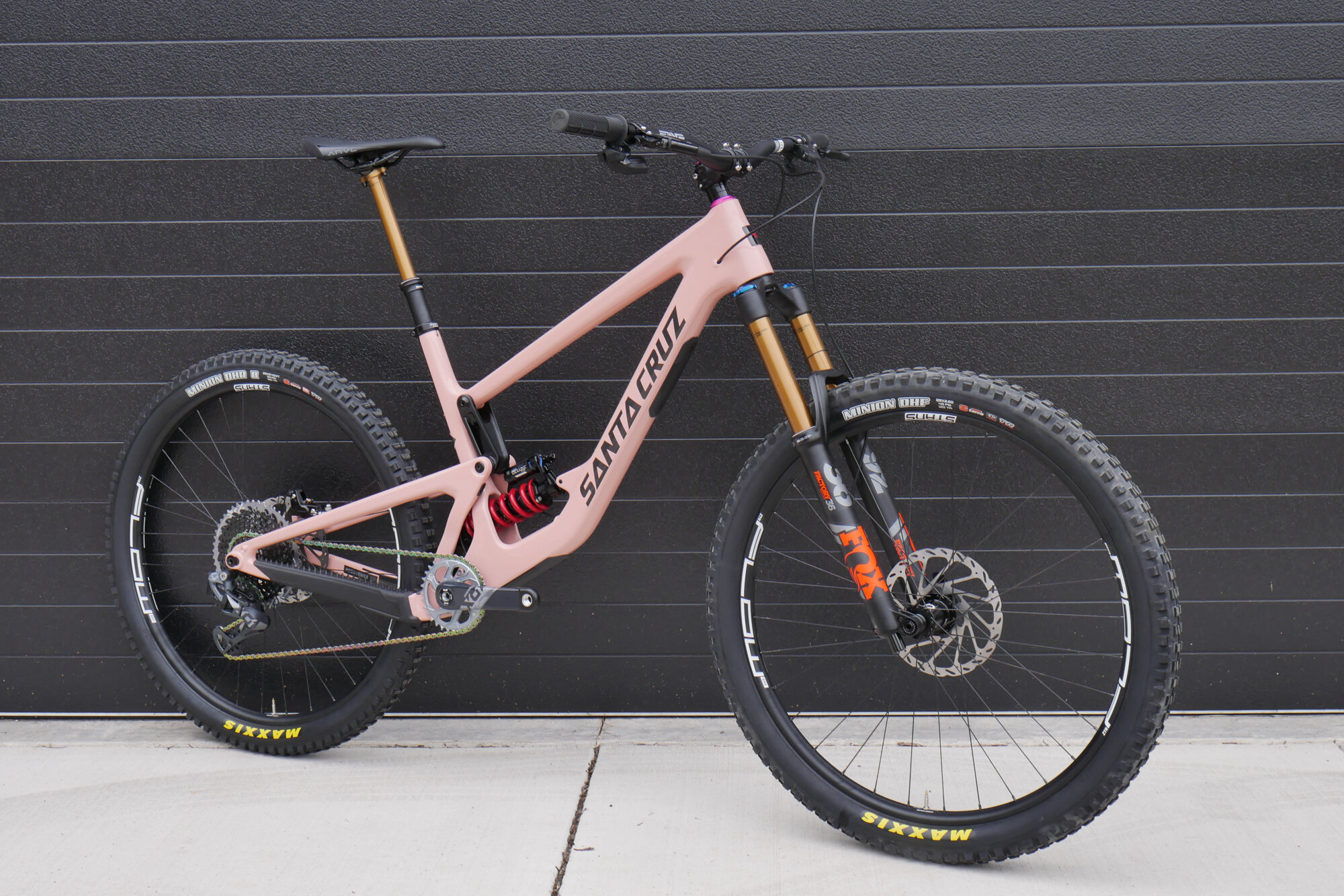 pink santa cruz bike