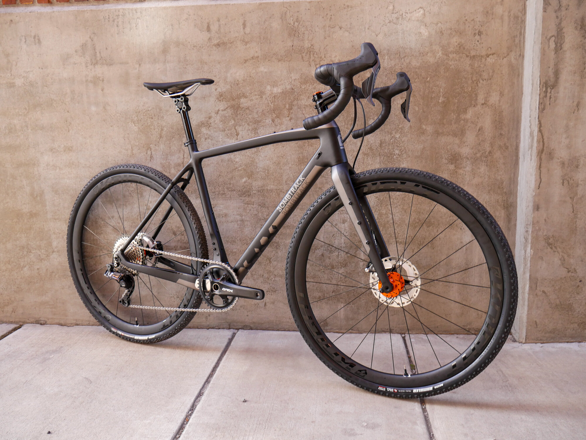 bombtrack frameset