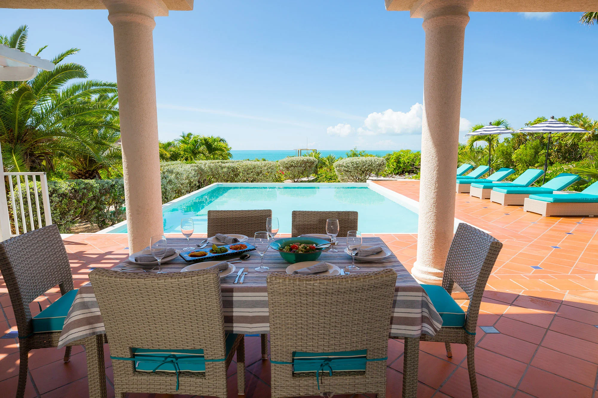 POOL_VillaSublime-64.jpg