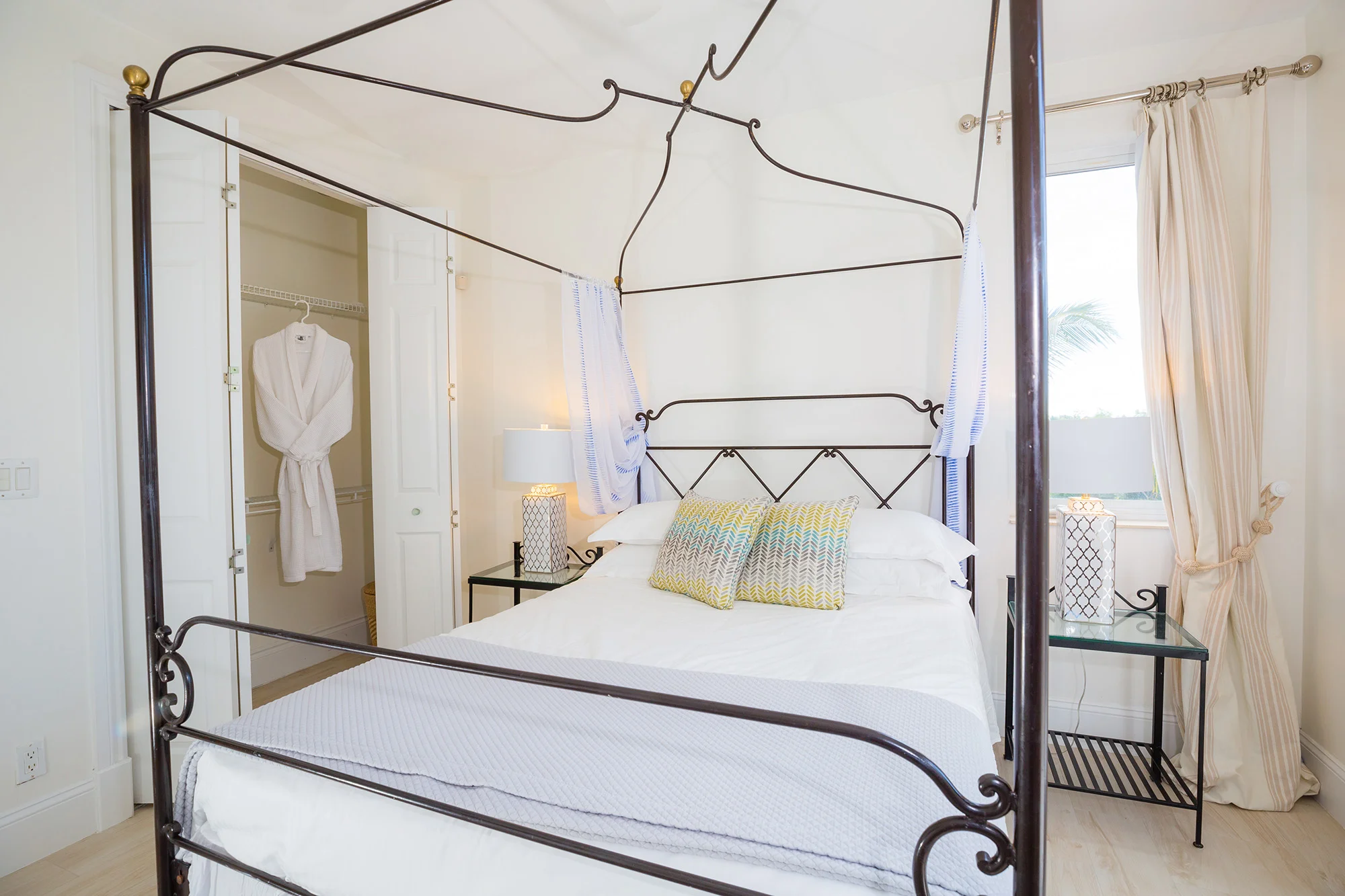 BEDROOM3_VillaSublime-39.jpg