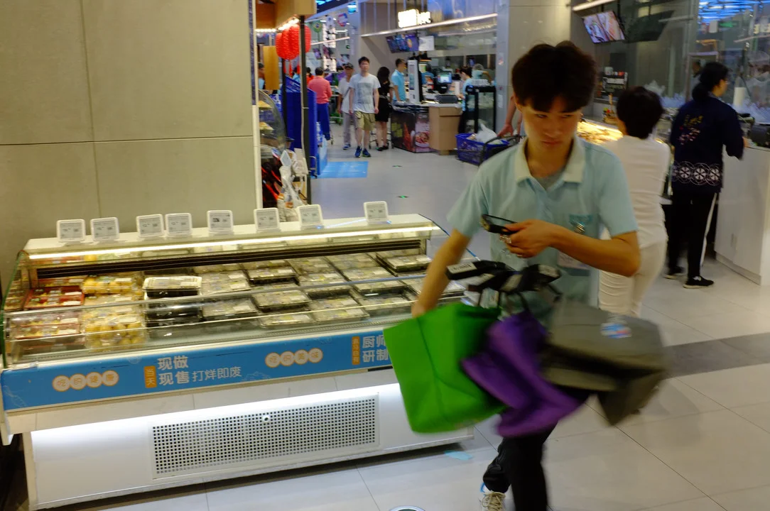 Let a thousand stores bloom: new retail in China