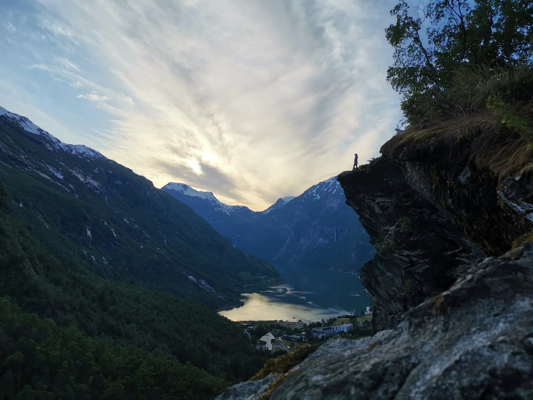 Geiranger Dalsnybba.JPG