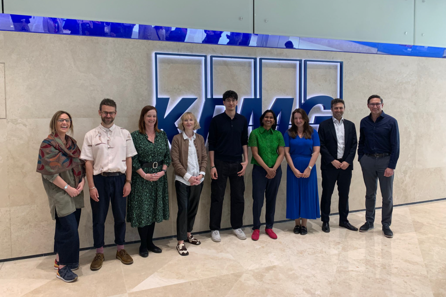 Nine members of the Advisory Board 