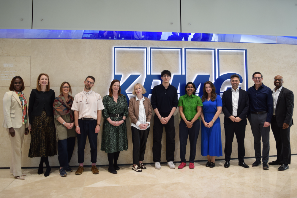 Nine members of the Advisory Board 