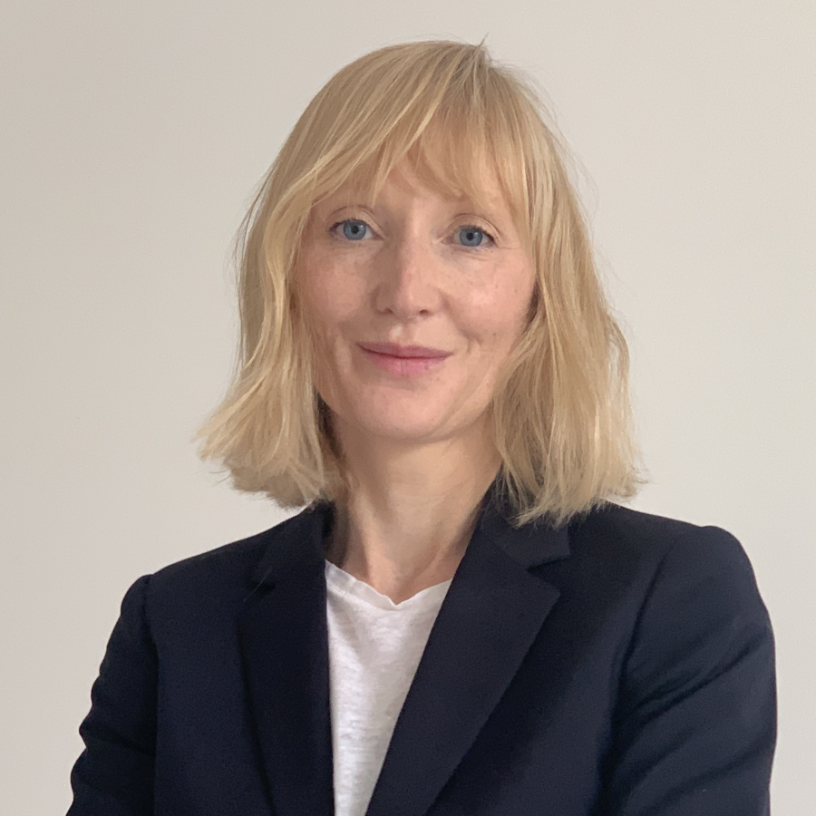 Head and shoulders shot of Dr Louise Ashley