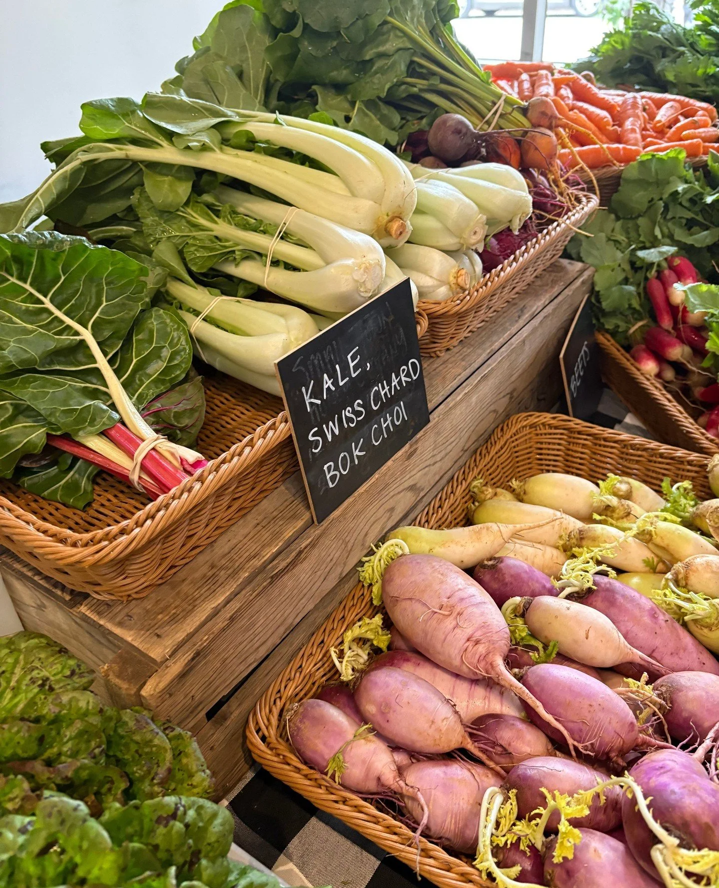 You already know what time it is! 🧺 ✨ January is calling for dreamy Farmers Market mornings, organic veggies, and supporting local makers. The Serenbe Farmers Market is alive this winter season, and will be inside right across from where it's normal