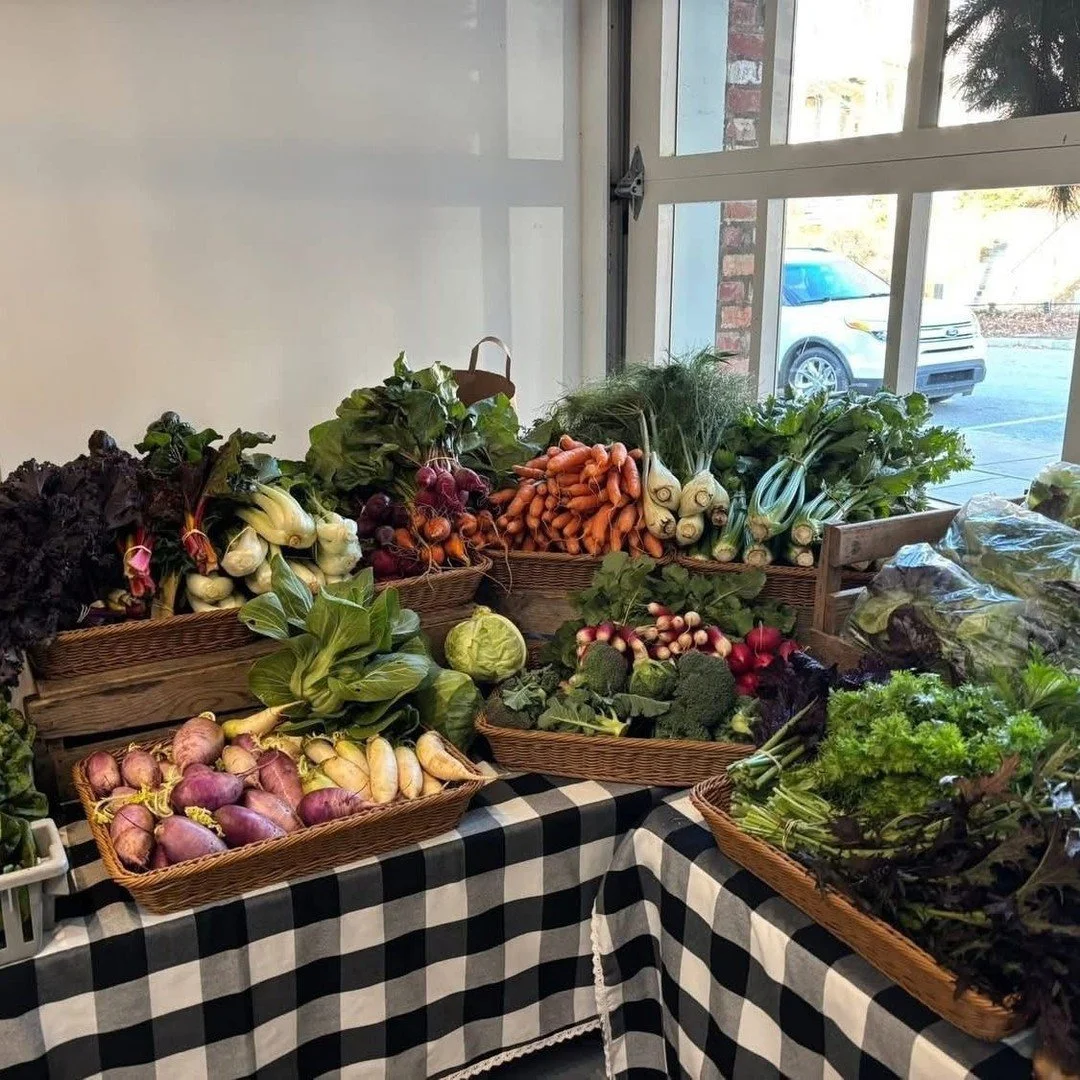 ✨ January is calling for dreamy Saturday Farmers Market mornings, organic veggies, and supporting local makers. The Serenbe Farmers Market is alive this winter season, and will be inside right across from where it's normally held. 🍯🥬 ⁠
⁠
Saturdays 