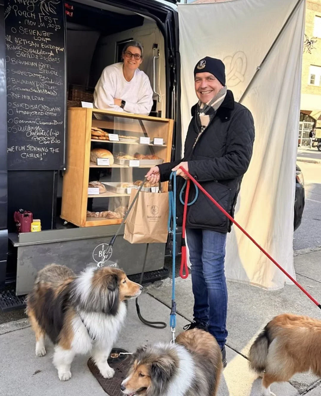 ☁️ 40 degrees and overcast this Saturday (not supposed to rain until 9pm Sat), so come stock up for the storm at our winter Farmers Market 9am-1pm inside Gainey Hall! 🍯🥬 ⁠