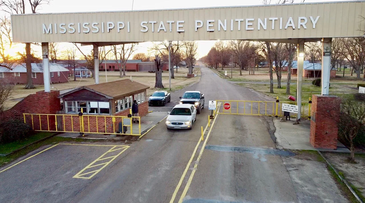 Mississippi must fix ‘foul-tasting, smelly’ water at Parchman, groups say.  Corrections head responds: Water is ‘absent’ of bacteria.