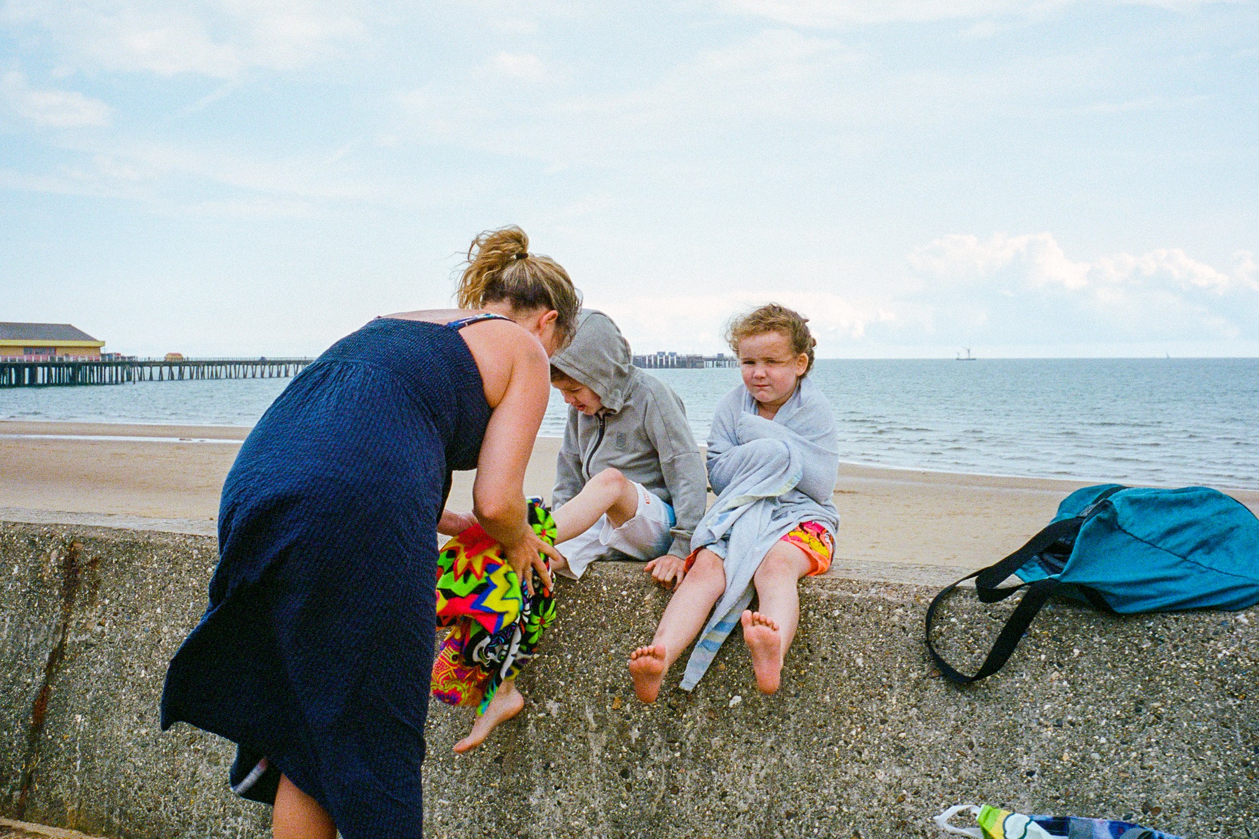 LeicaM6_14_UK_07_100526200009_WaltonOnTheNaze.JPG