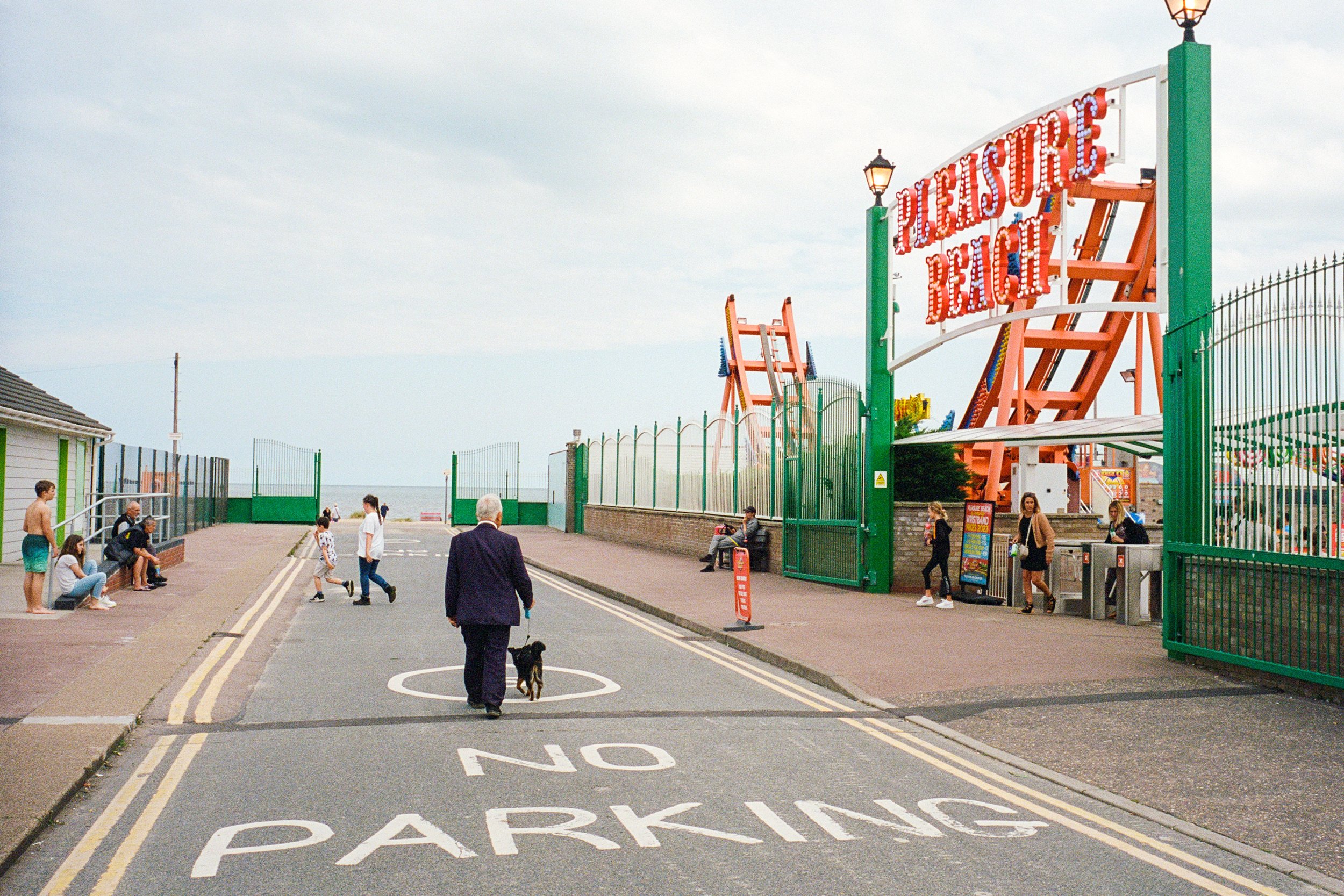 LeicaM6_13_UK_06_100526220017_GreatYarmouth.JPG