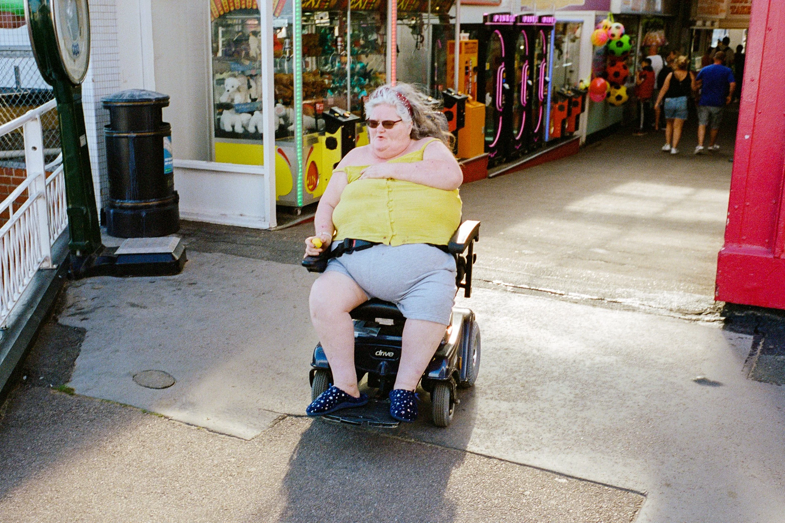 LeicaM6_13_UK_06_100526220036_GreatYarmouth.JPG