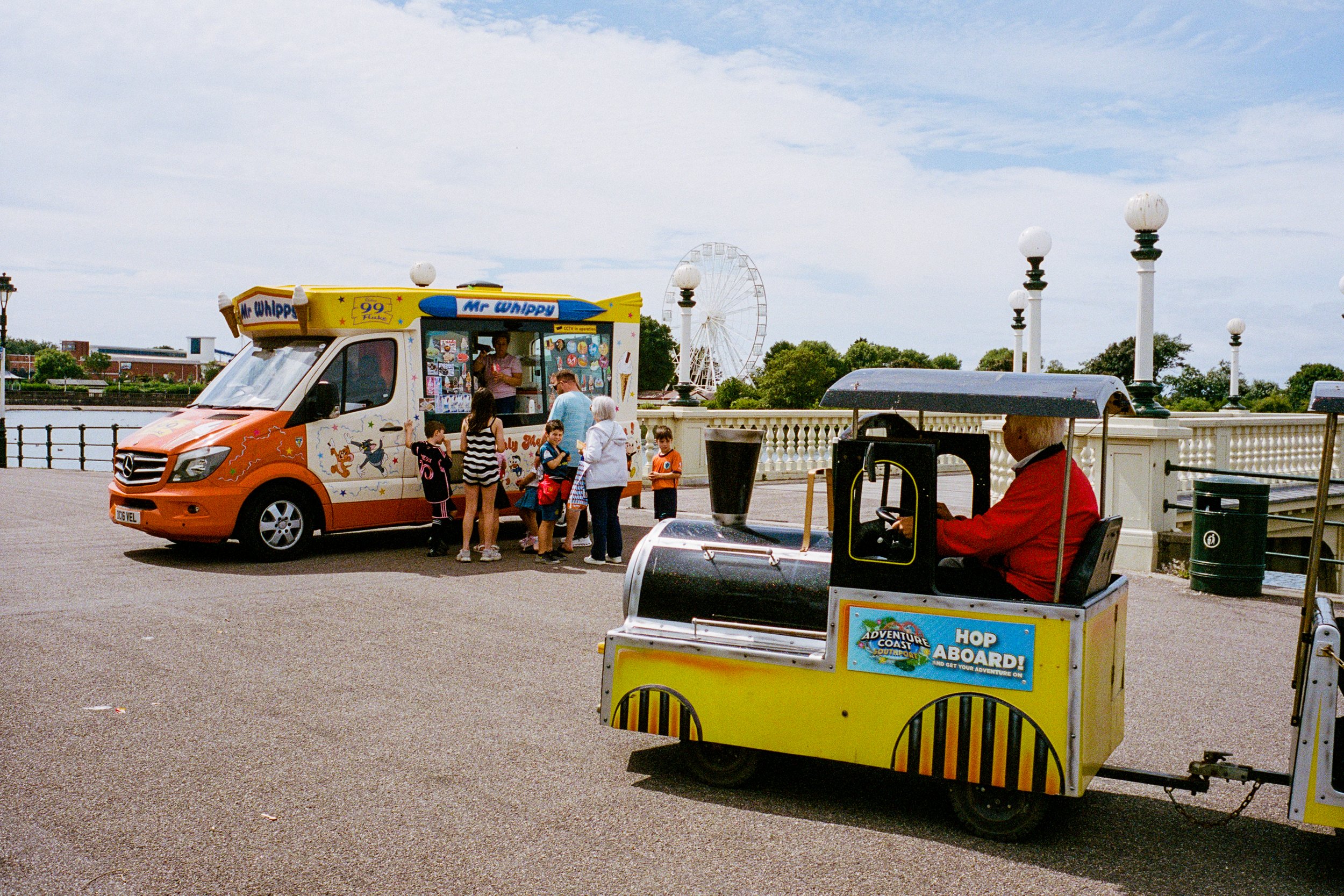 LeicaM6_10_UK_05_Blackpool_Southport_100867220020.JPG