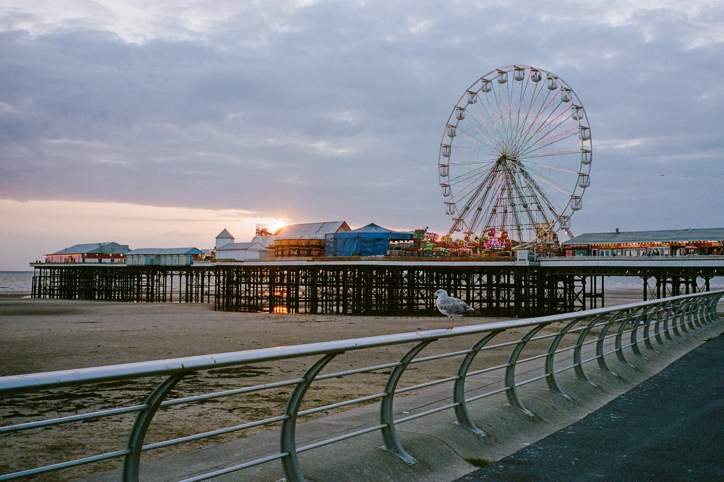 LeicaM6_08_UK_03_Blackpool_100867200001.JPG