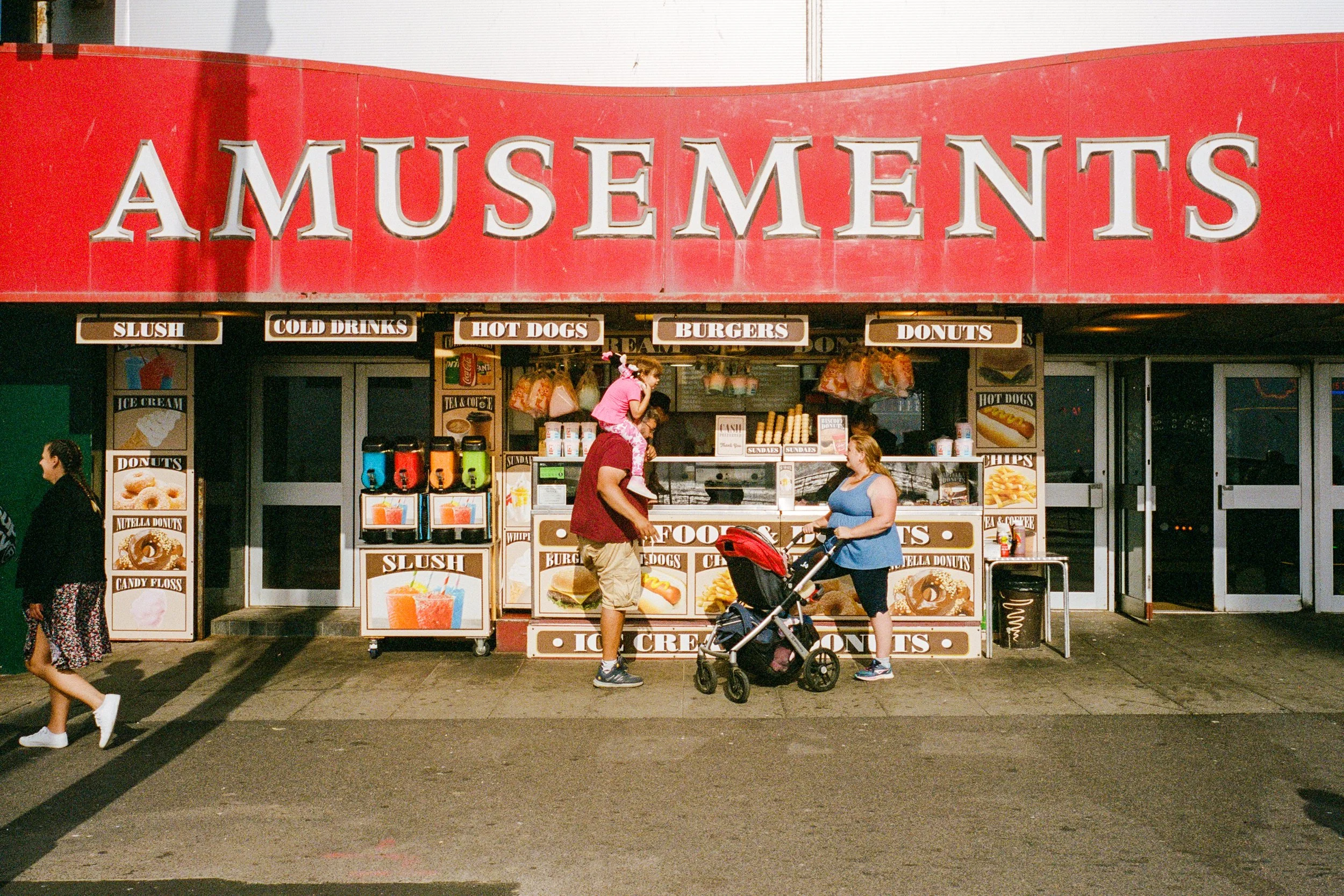 LeicaM6_10_UK_05_Blackpool_Southport_100867220007.JPG
