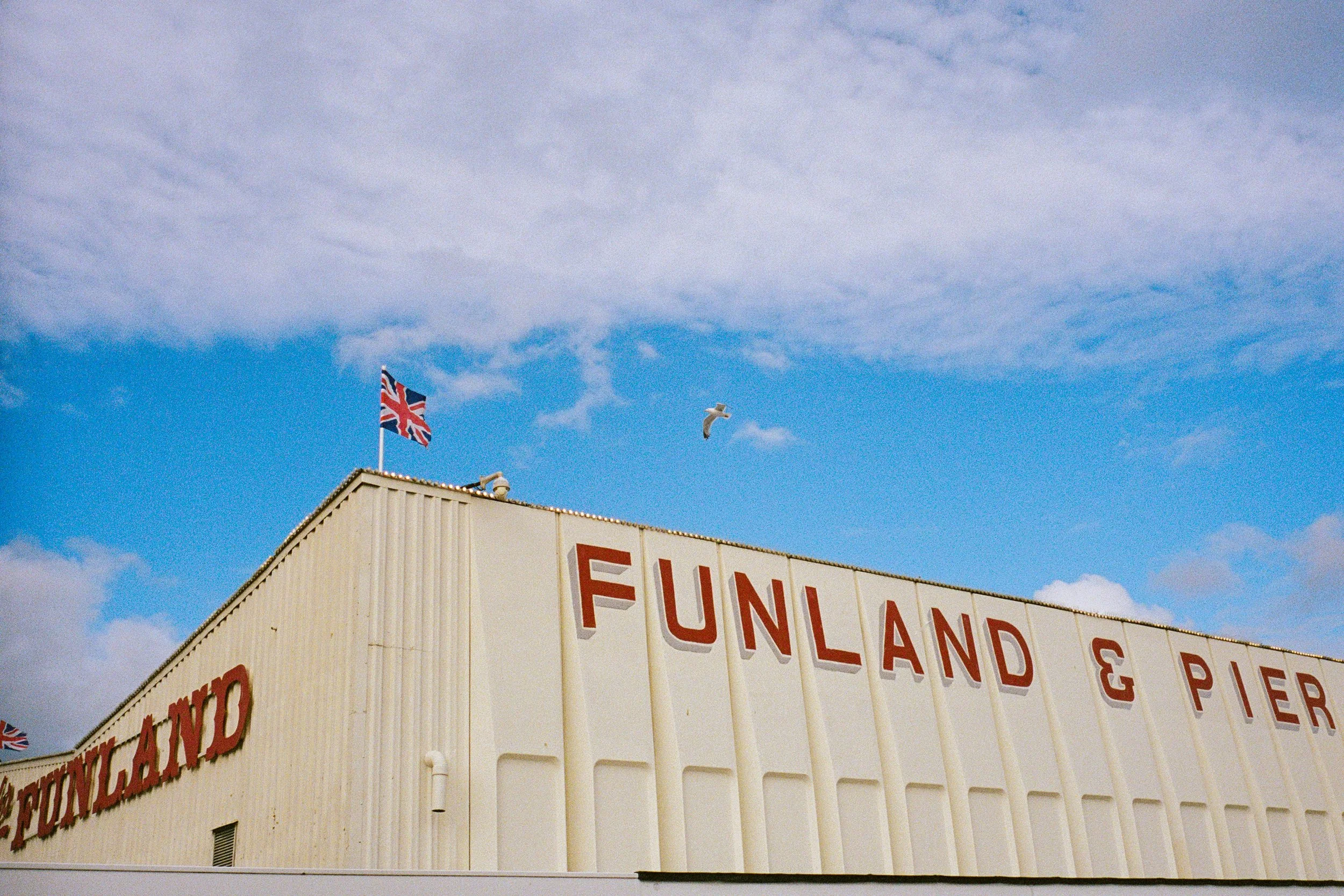 LeicaM6_10_UK_05_Blackpool_Southport_100867220037.JPG
