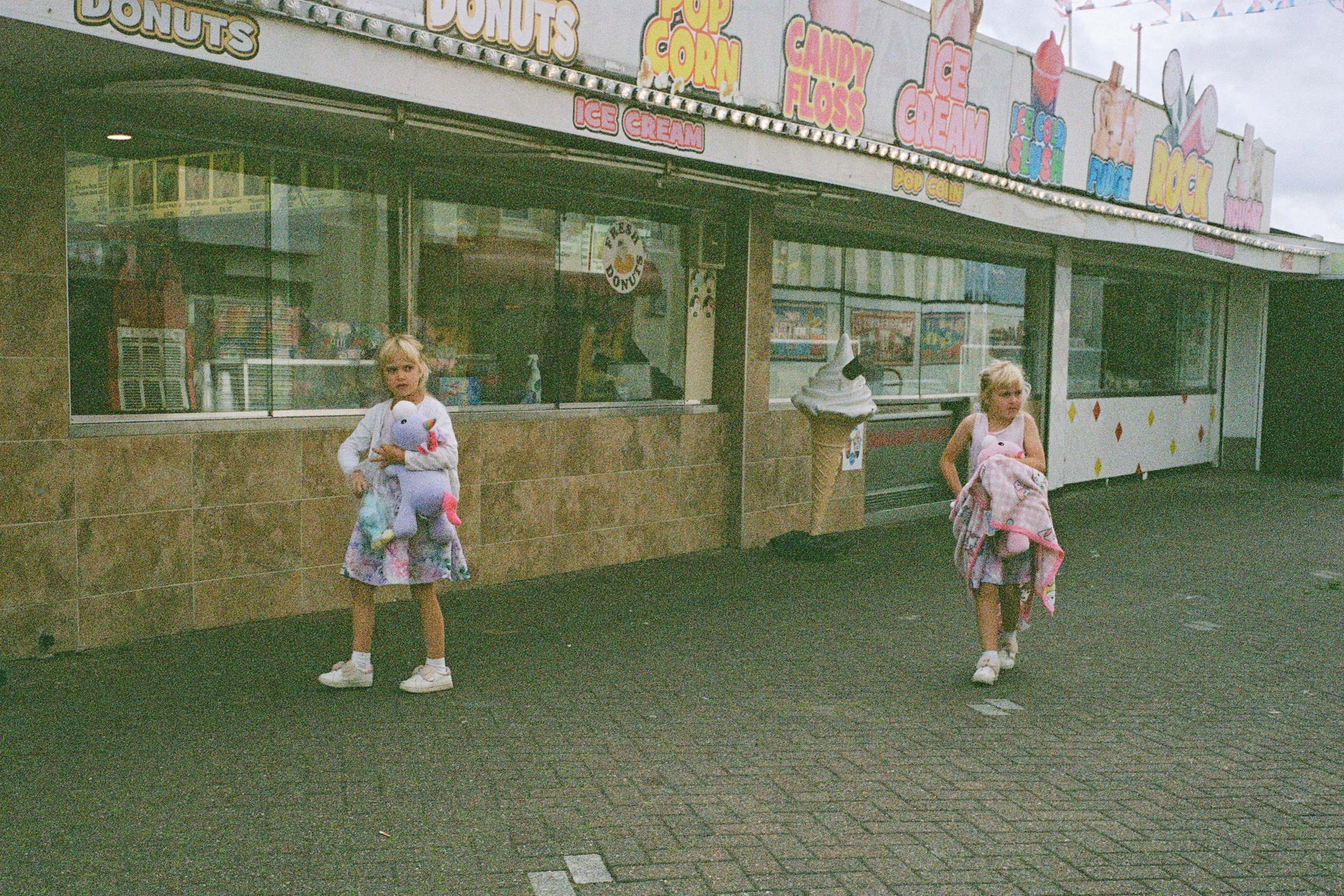 LeicaM6_11_UK_06_Southport_Scarborough_100867230003.JPG
