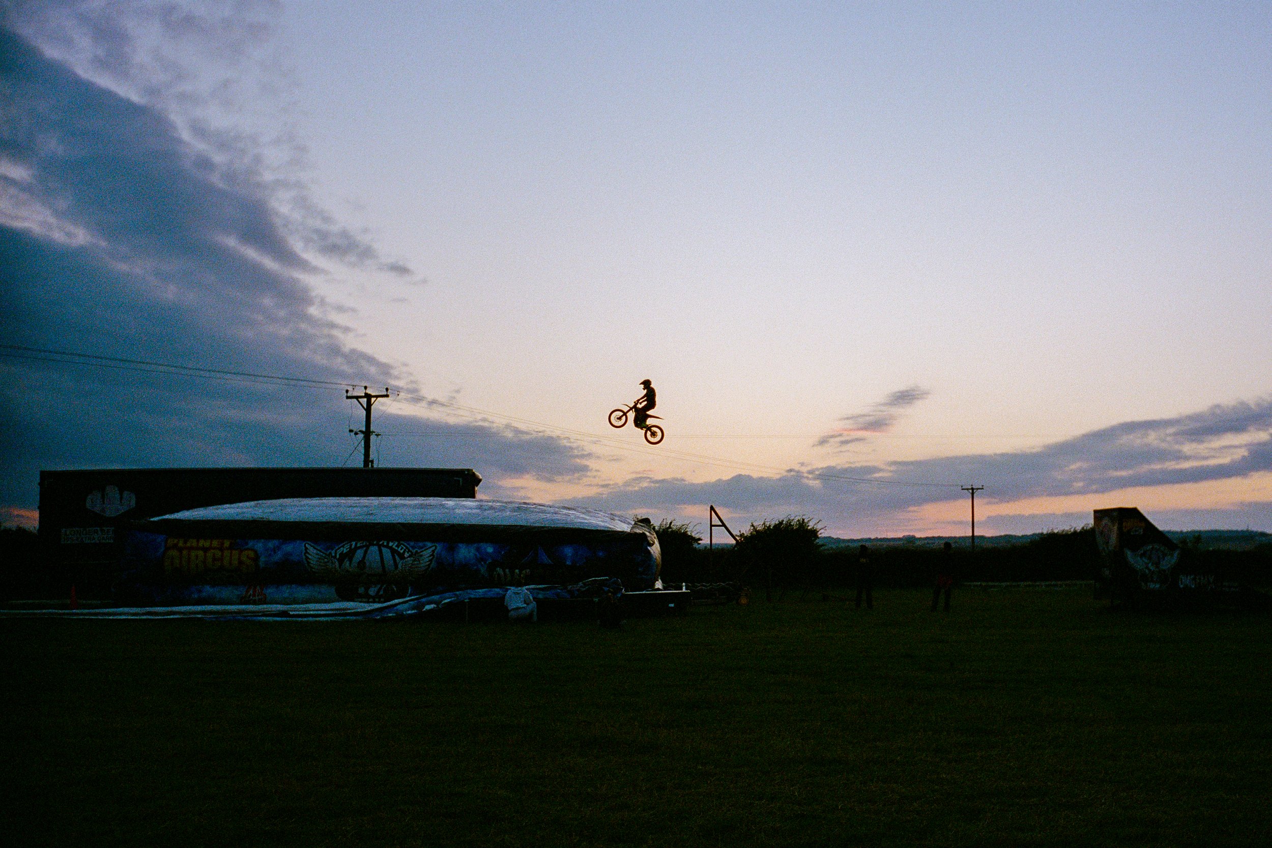 LeicaM6_12_UK_07_Scarborough_OMG-Circus_100867240037.JPG