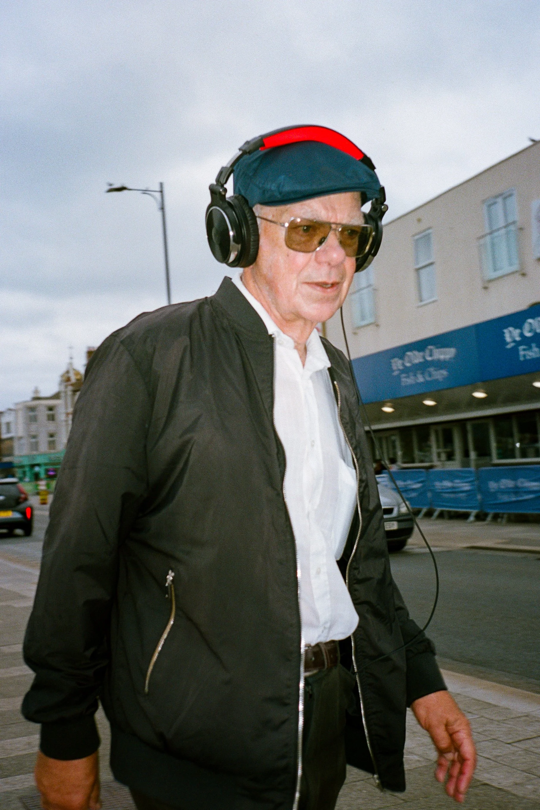 OlyMjuII_07_UK_01_Southend-On-Sea_Blackpool_100867150009.JPG