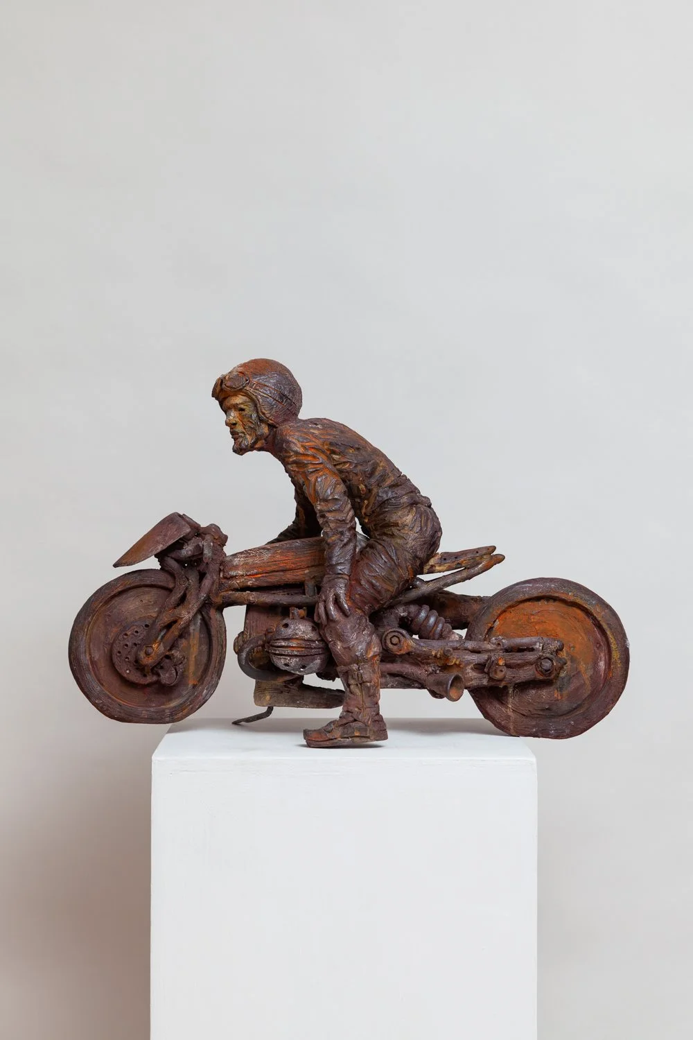 260801_Philippe_Sculpture_SMALL_B_IMG_0055_v1.jpg