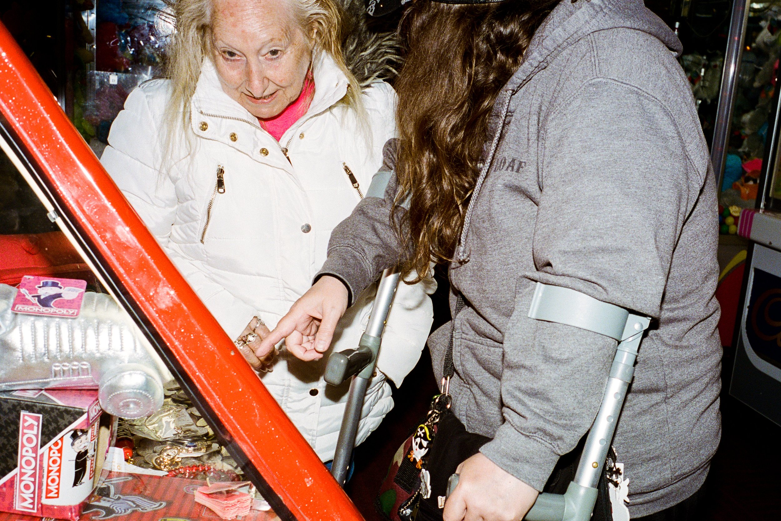 LeicaM6_11_UK_04_100526250036_Blackpool.jpg