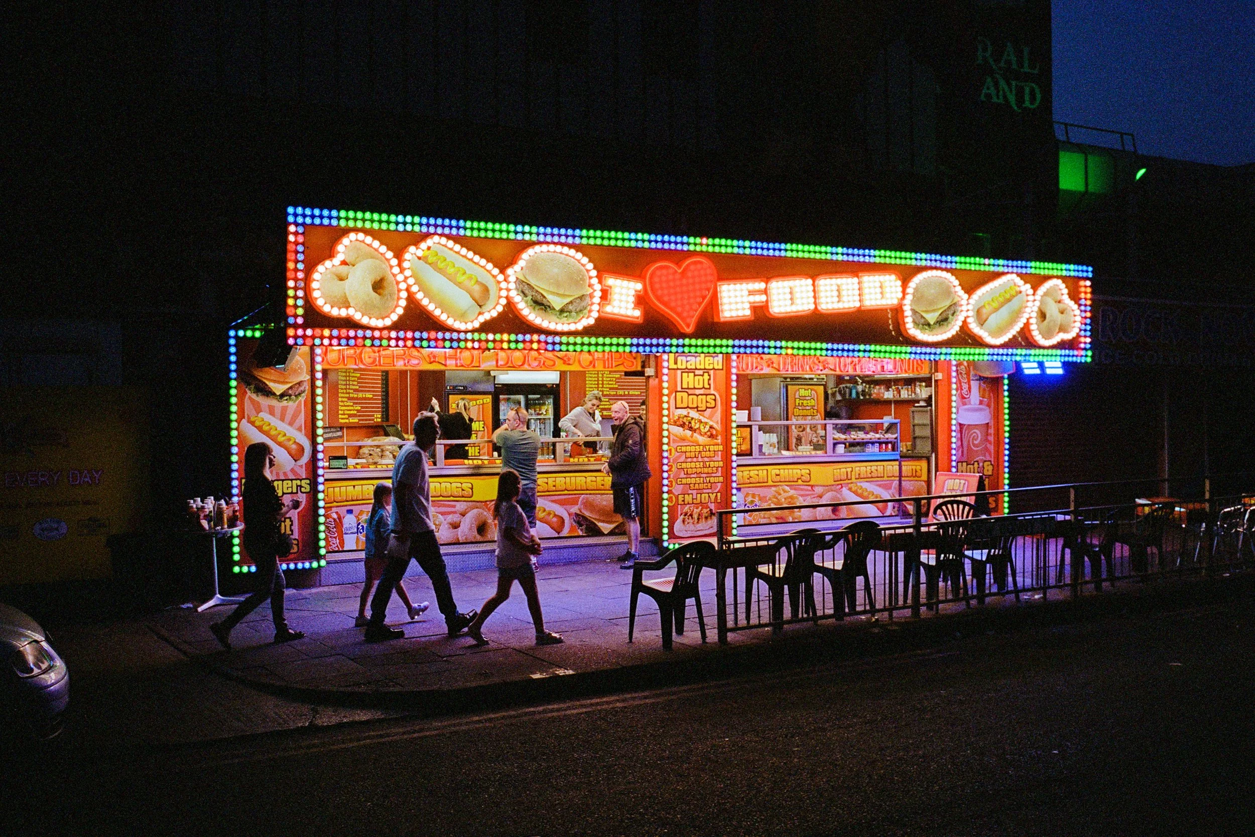 LeicaM6_11_UK_04_100526250039_Blackpool.jpg