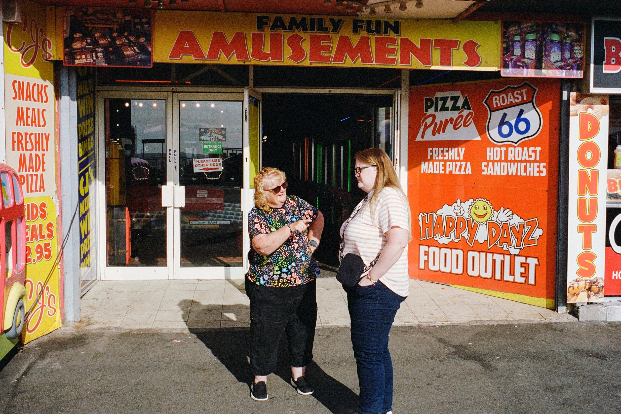 LeicaM6_12_UK_05_100526210024_Blackpool.jpg