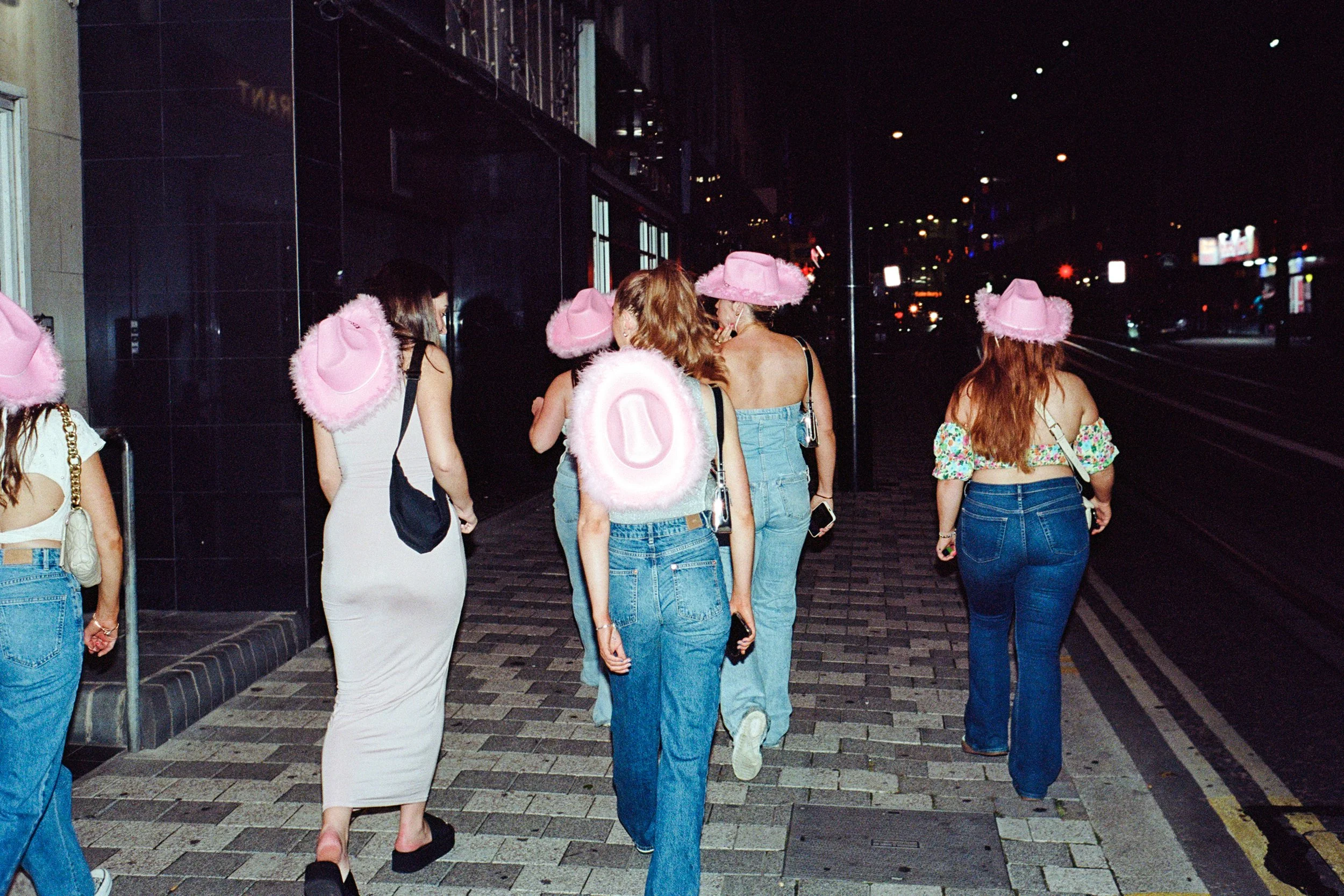 LeicaM6_09_UK_02_100526240034_Blackpool.jpg
