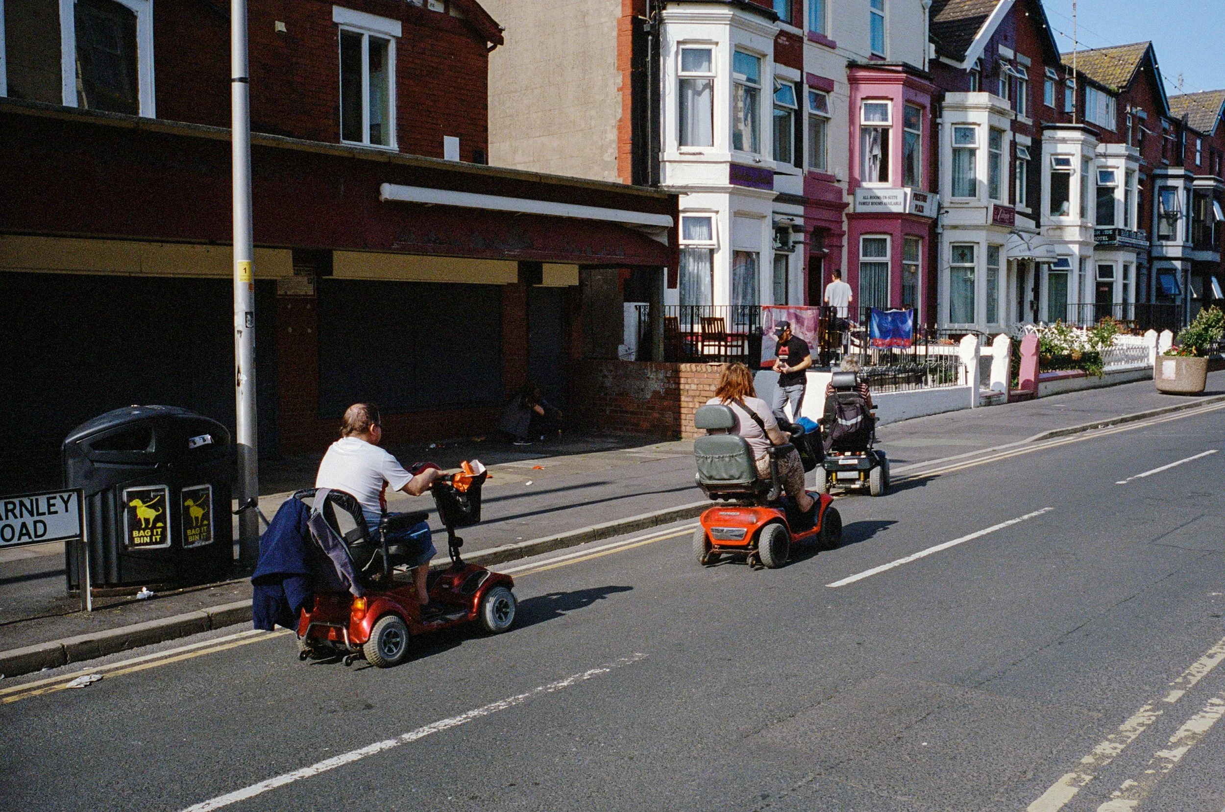LeicaM6_10_UK_03_100526230024_Blackpool.jpg