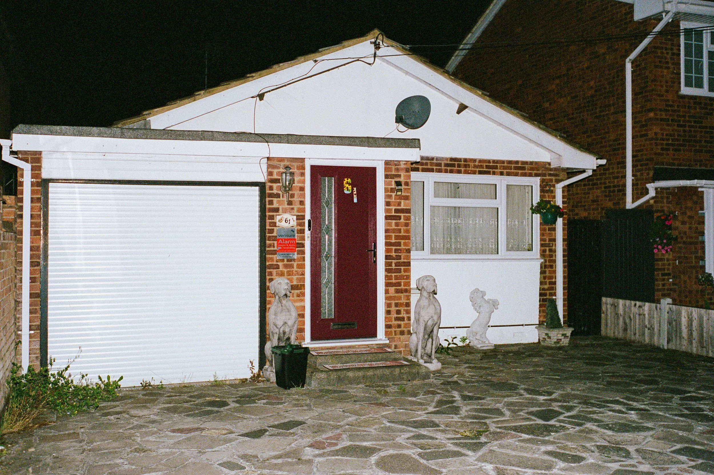 LeicaM6_06_UK_01_Boat_Canvey Island_Southend-On-Sea_Blackpool_100867180006.jpg